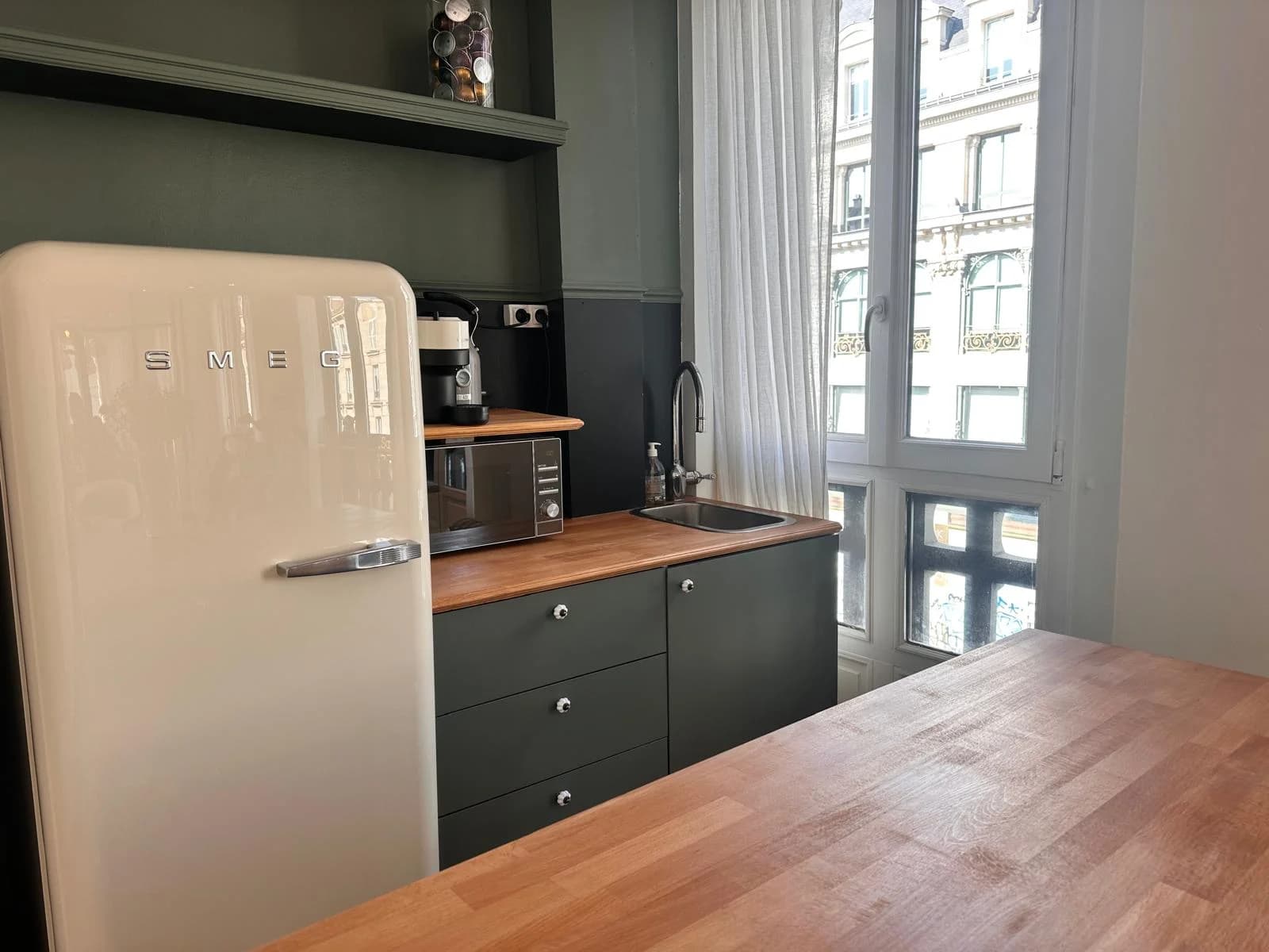 Espace Appartement lumineux immeuble classé - 4