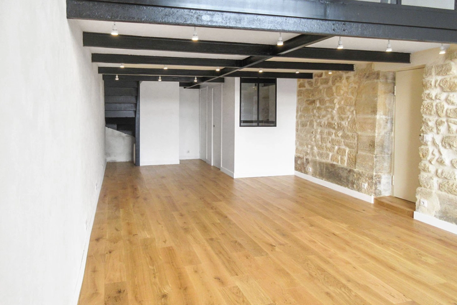 Espace Espace de création exclusif pour Tournages, Showrooms & Événements - 1