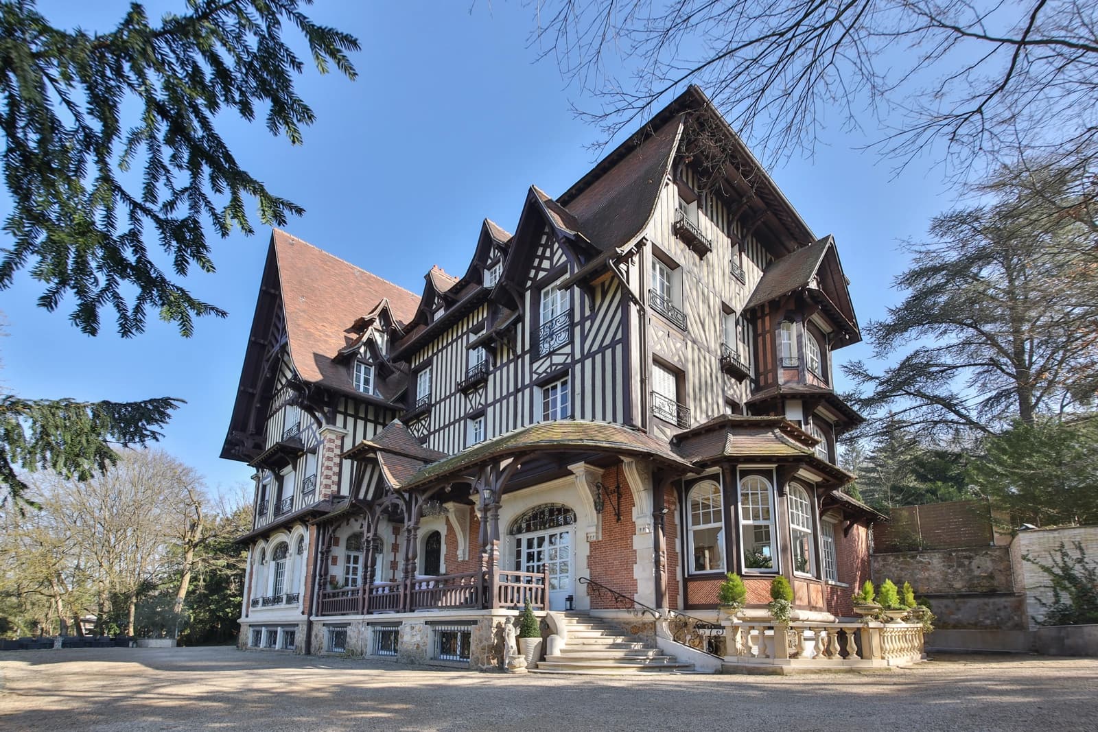 Espace Grand manoir anglo-normand + parc de 7 hectares à 30 min de Paris - 0
