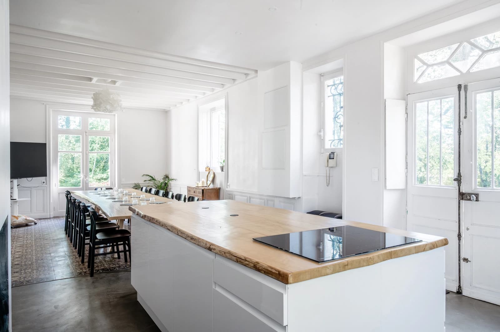 Space Le Manoir de La Plume: elegant shooting location in Nantes - 1