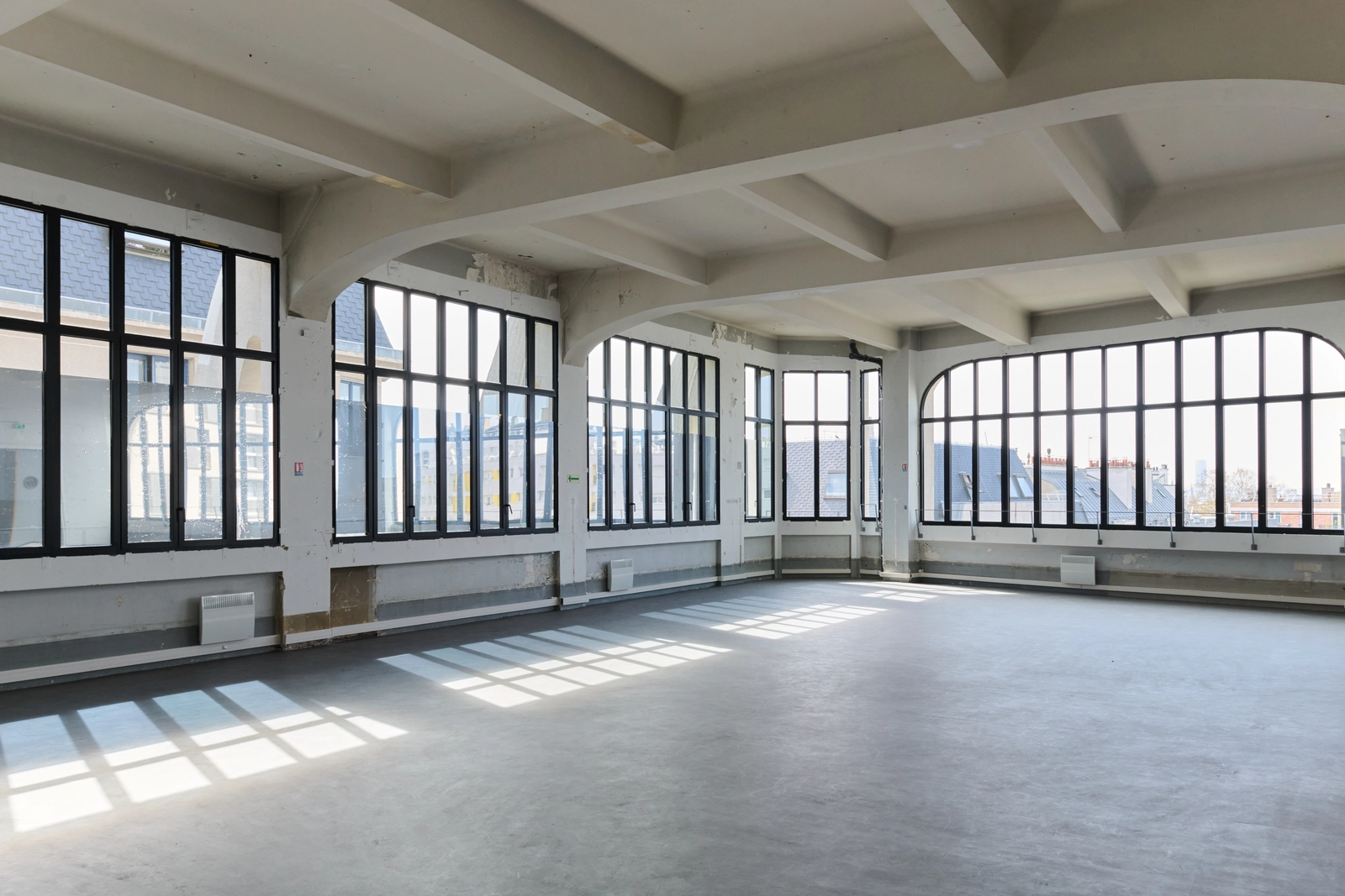 Space Office building and an abandoned room bathed in natural light - 0