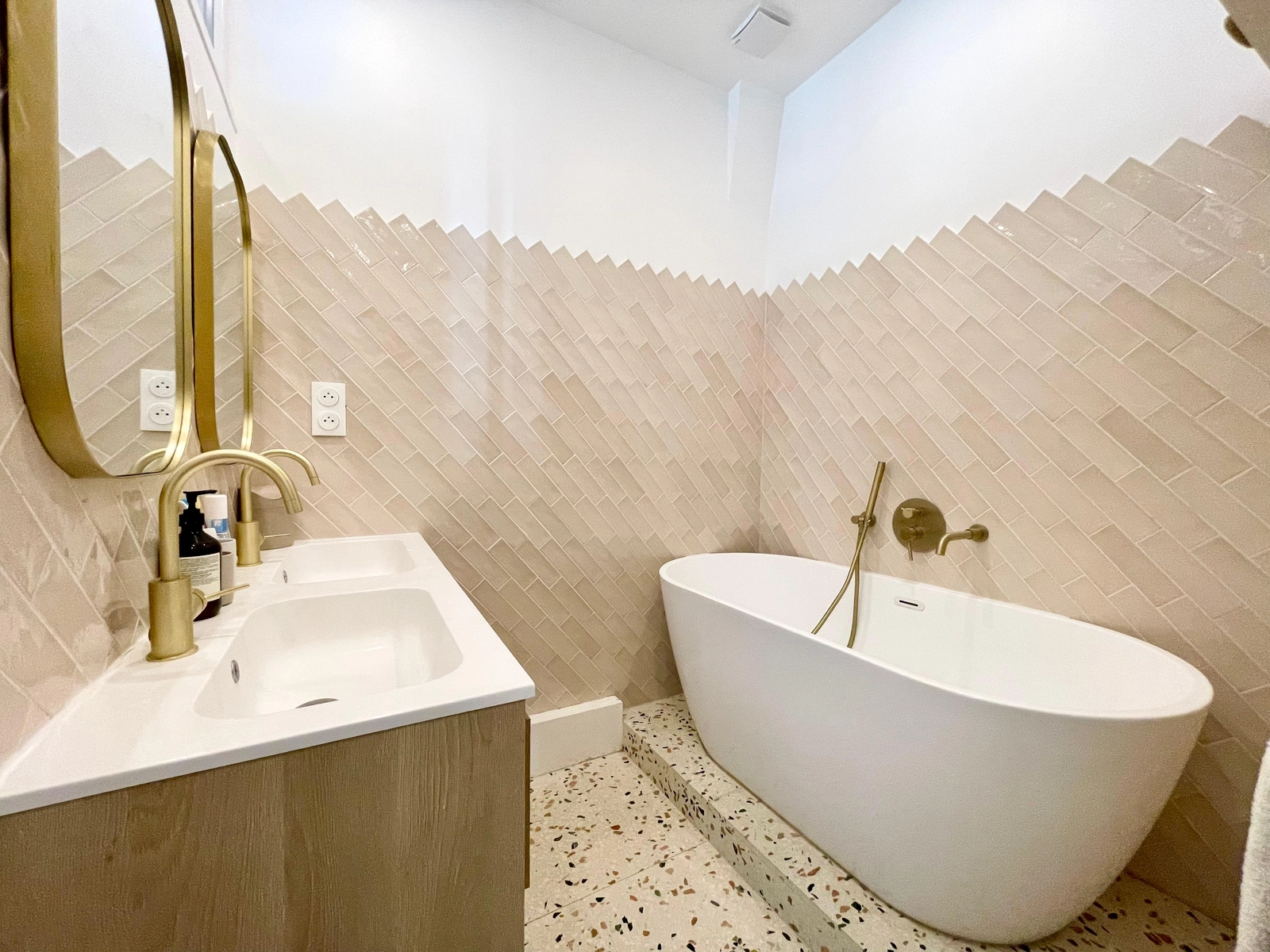 Space Haussmannian high-end apartment - 4