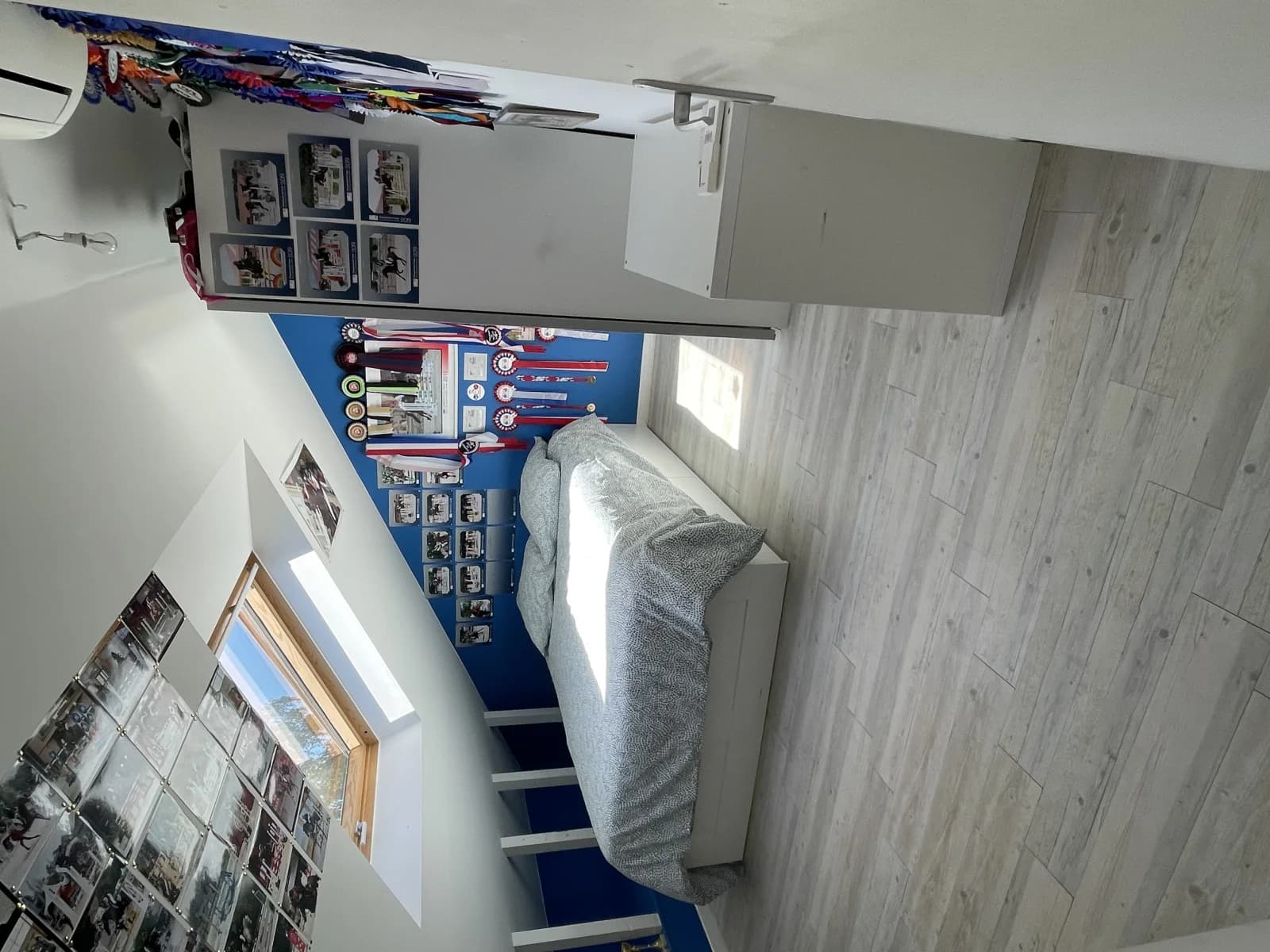 Bedroom in Bright American home - 1
