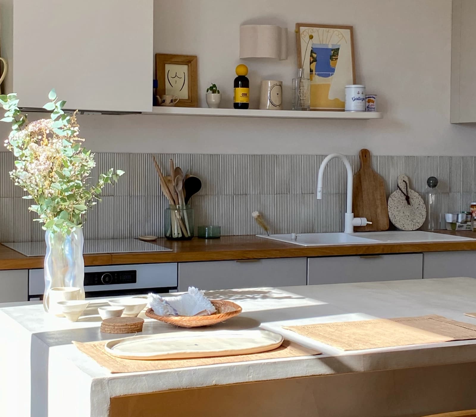 Space Designer 85 m² apartment bathed in light in Saint-Ouen - 3