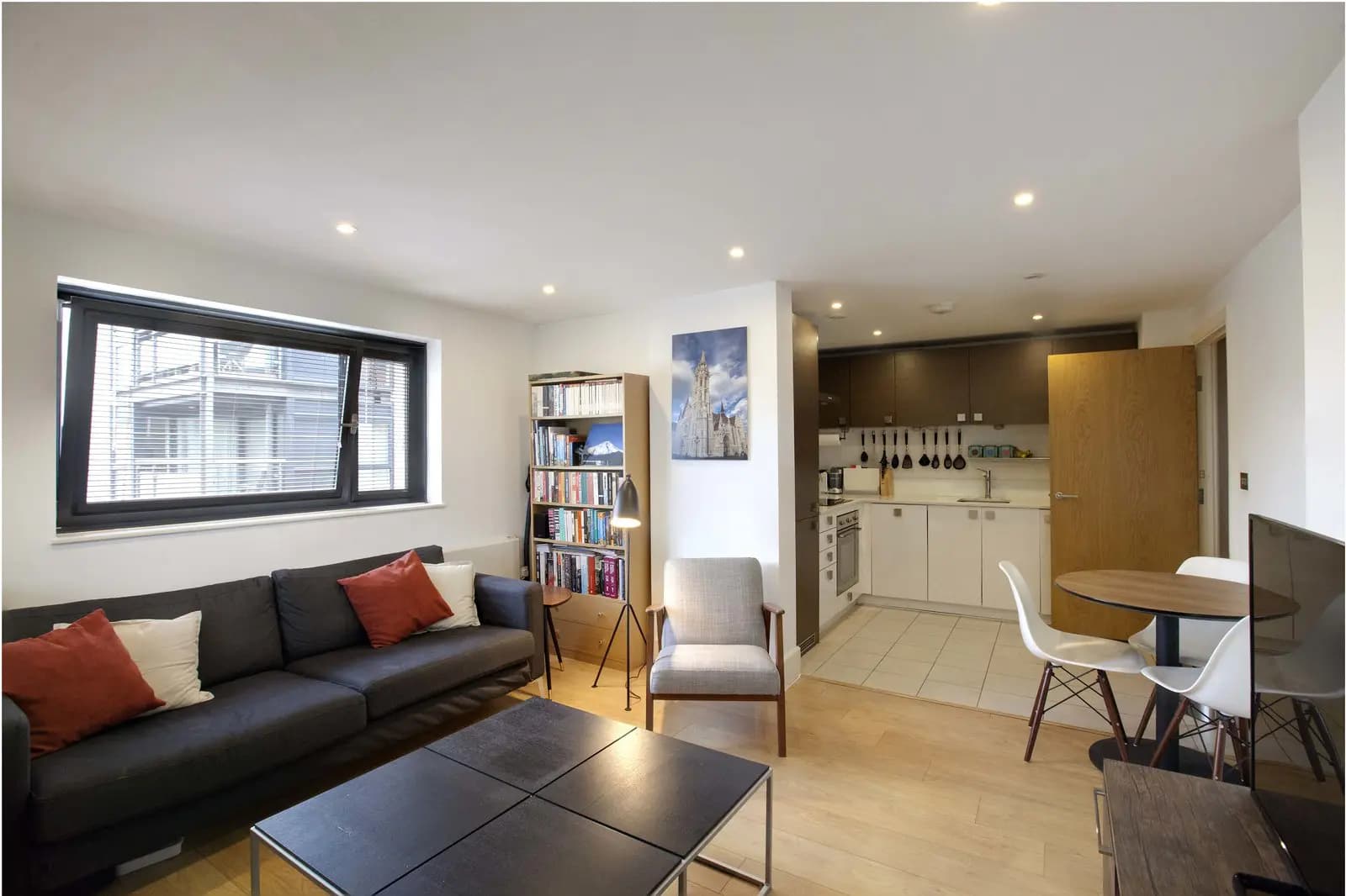 Sala en Tranquilo apartamento junto al canal en Islington - 1