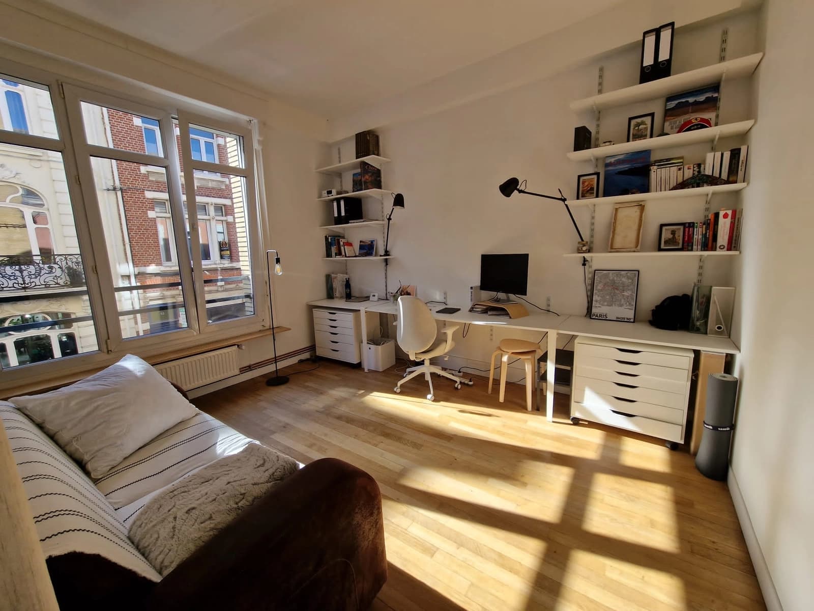 Living room in Architect-designed apartment in Lille - 1