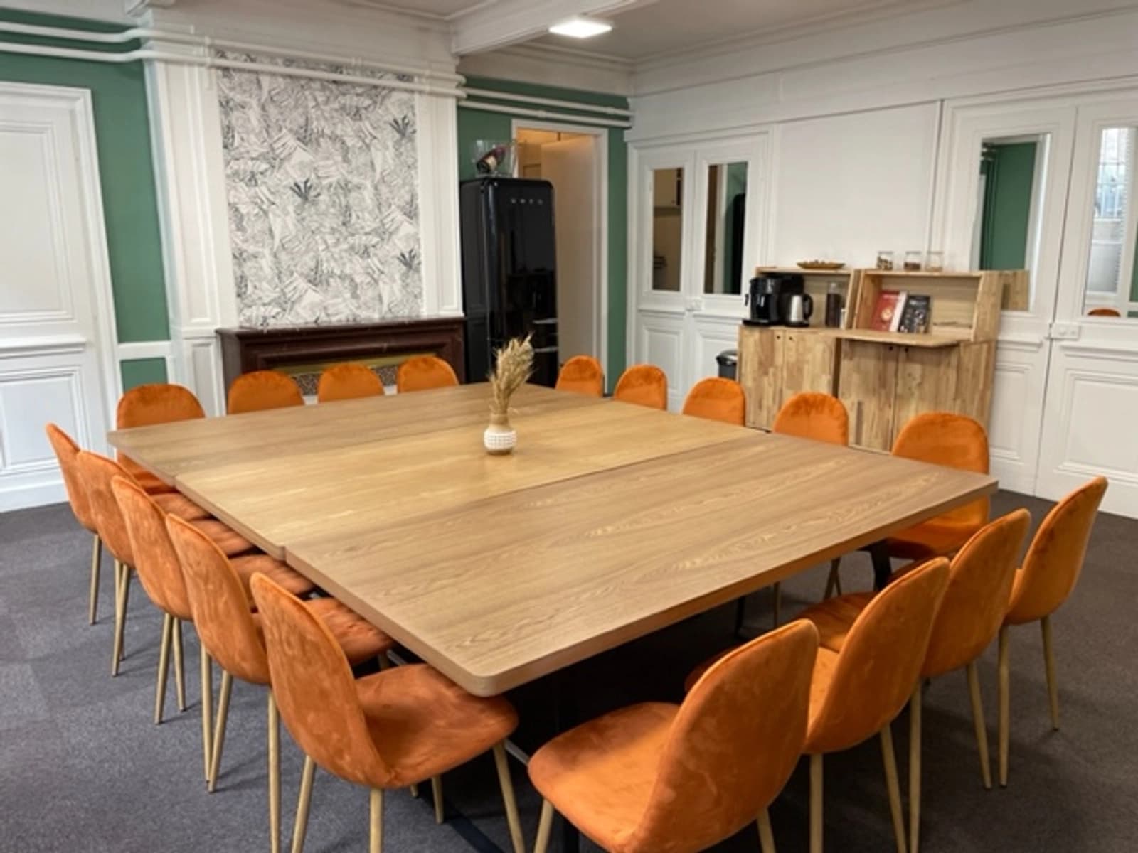 Comedor en Lyon 3: espacio agradable para sus reuniones - 0