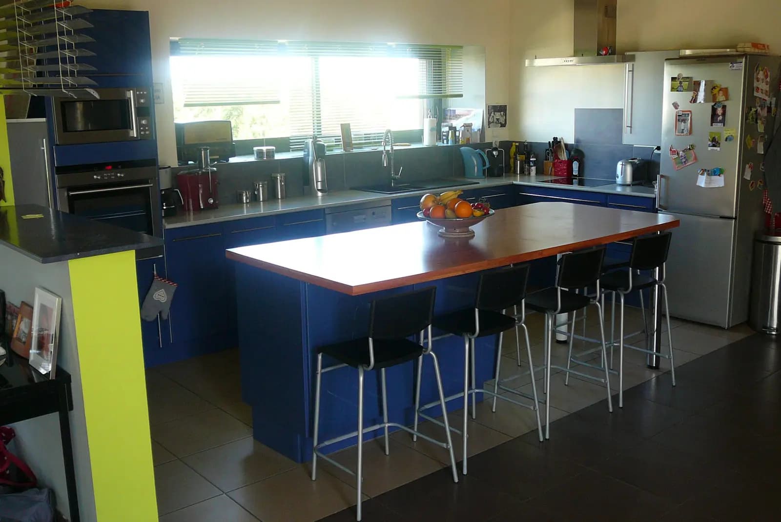 Comedor en Casa de carácter único con su jardín verde. - 1