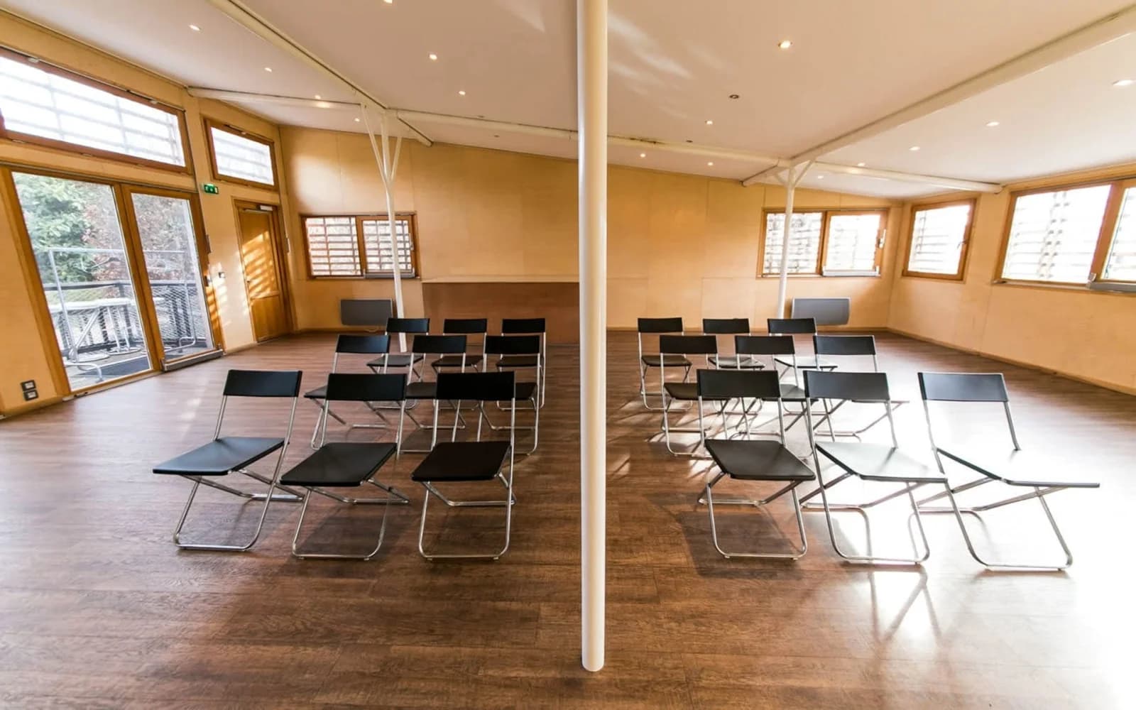Space Fully-equipped bungalow in a country setting in the heart of Paris - 4