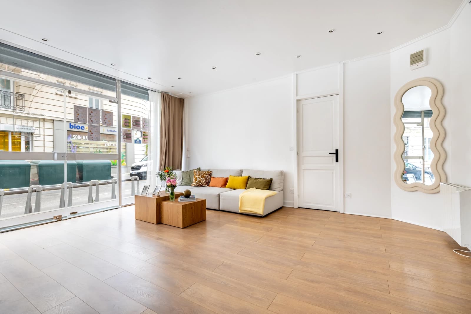 Space Bright and equipped kitchen studio – Paris 14th arrondissement - 5