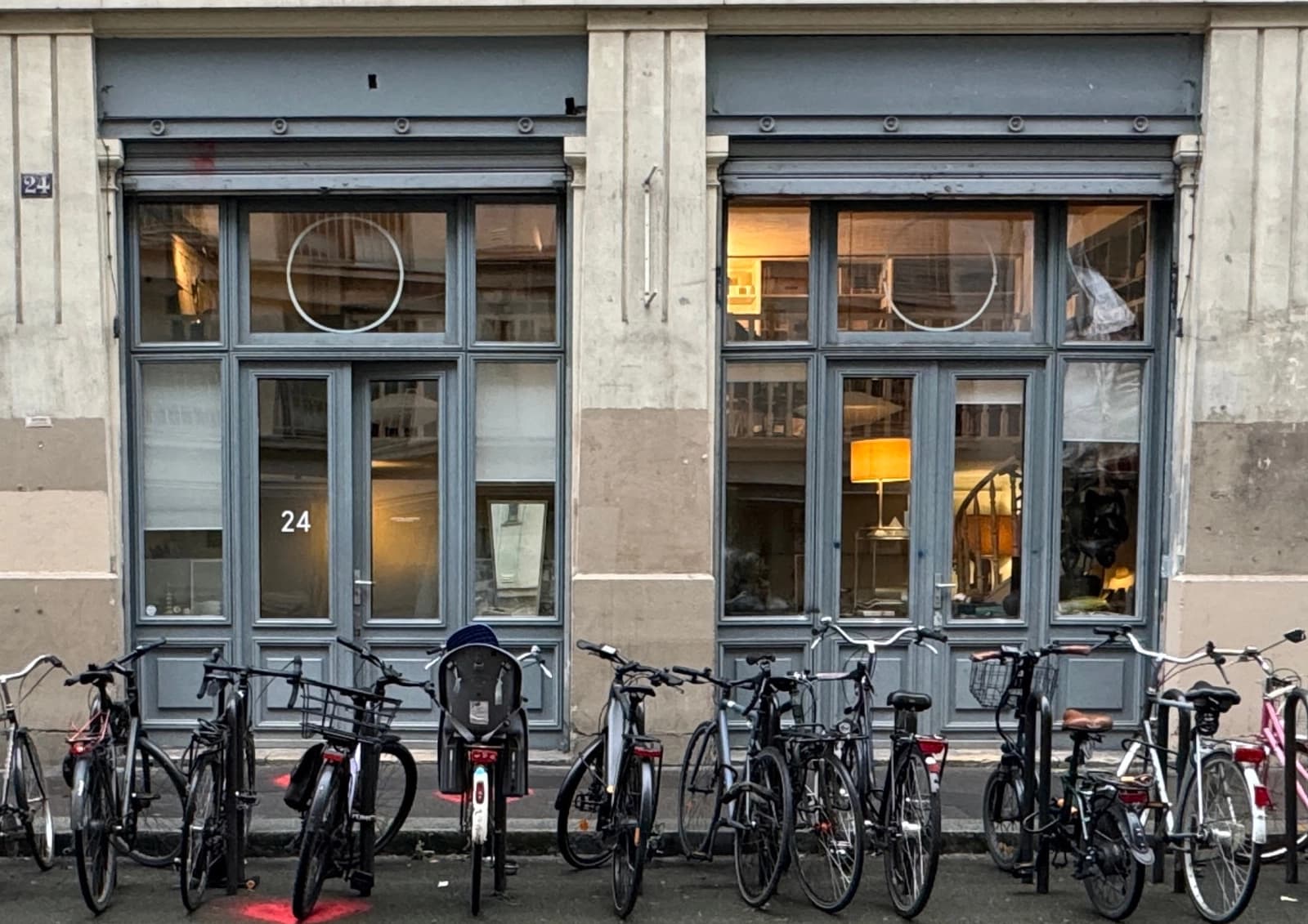 Espace Loft-bureau lumineux – idéal tournage, interview & showroom - 0