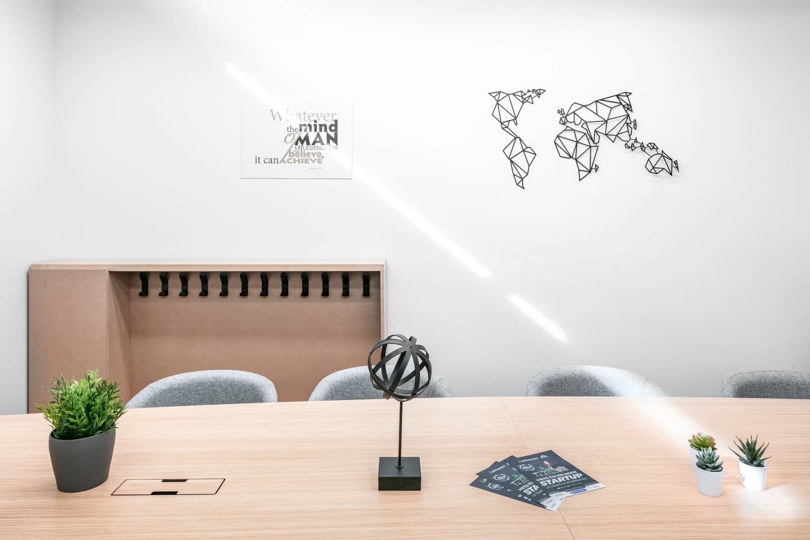Sala en Espacio colorido y estimulante para tus proyectos creativos - 1