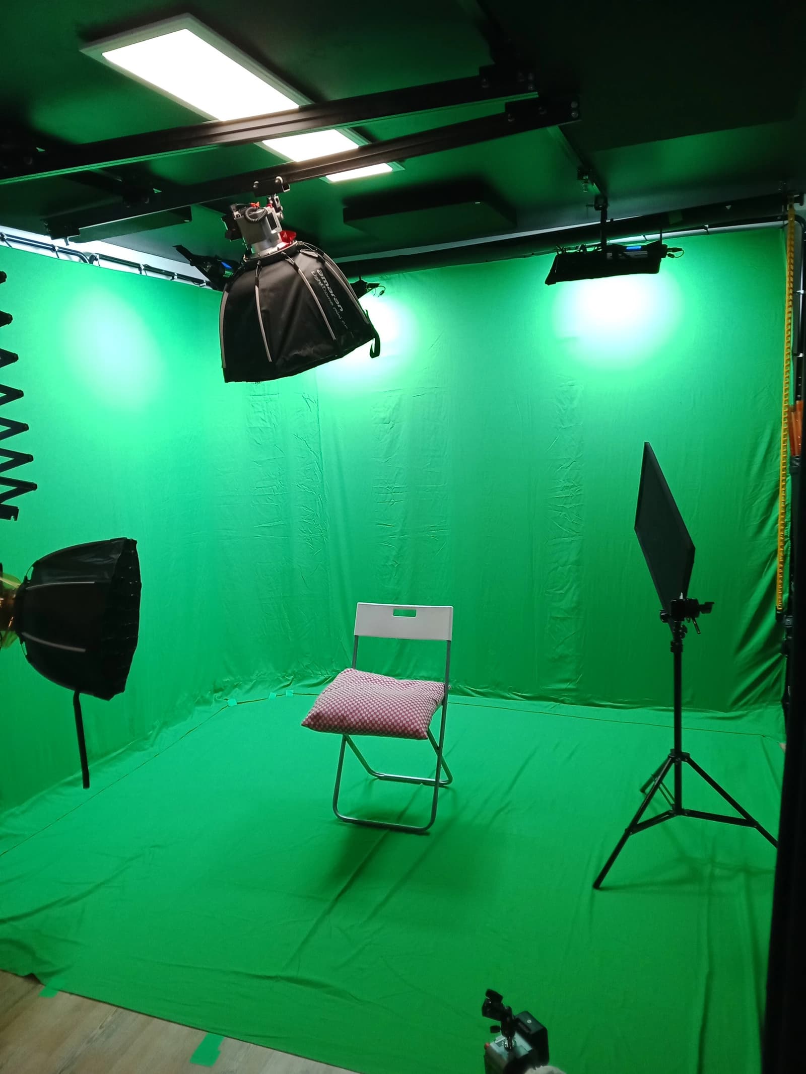 Space Photo-Video Studio - 2