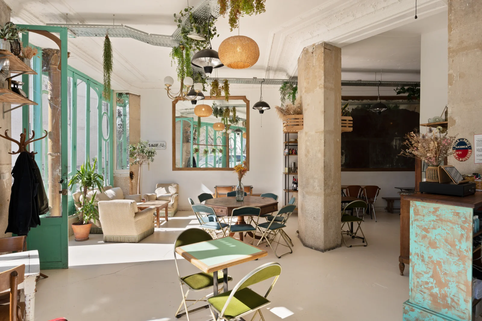 Meeting room in Restaurant Art Nouveau Vintage Style - 1