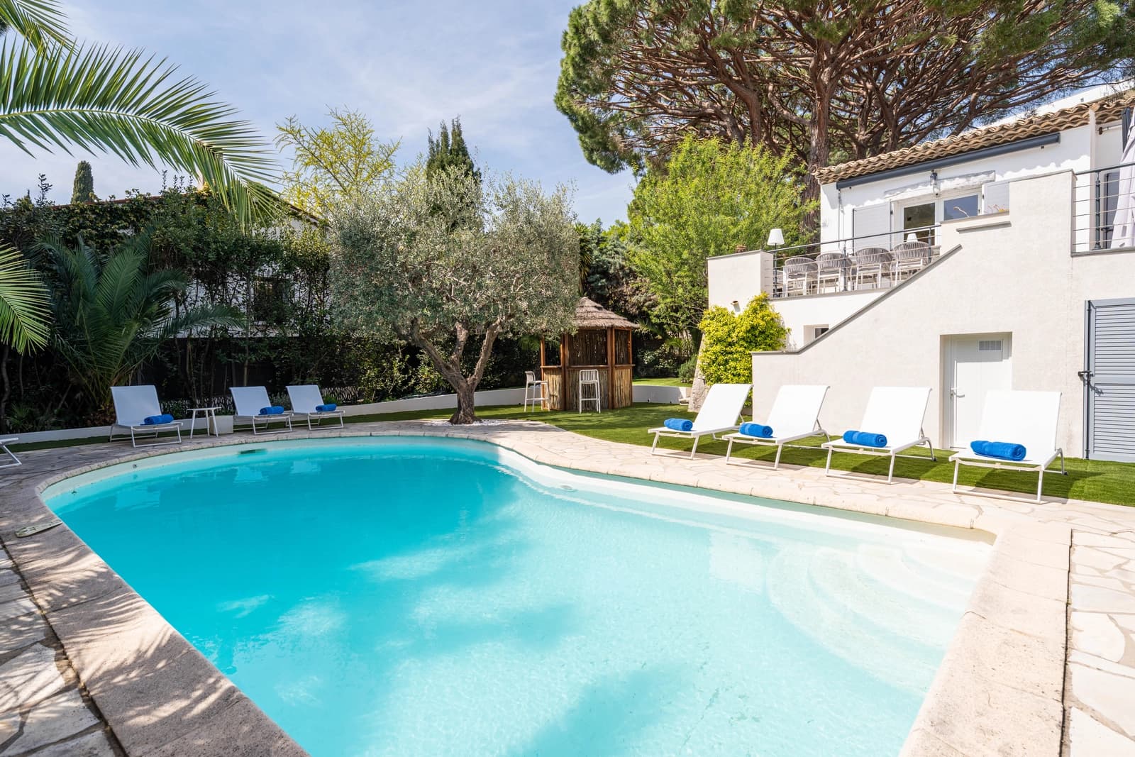Space Luxury villa 350m2, swimming pool, sauna, hammam, gym 6 bedrooms, 6 bathrooms - 3