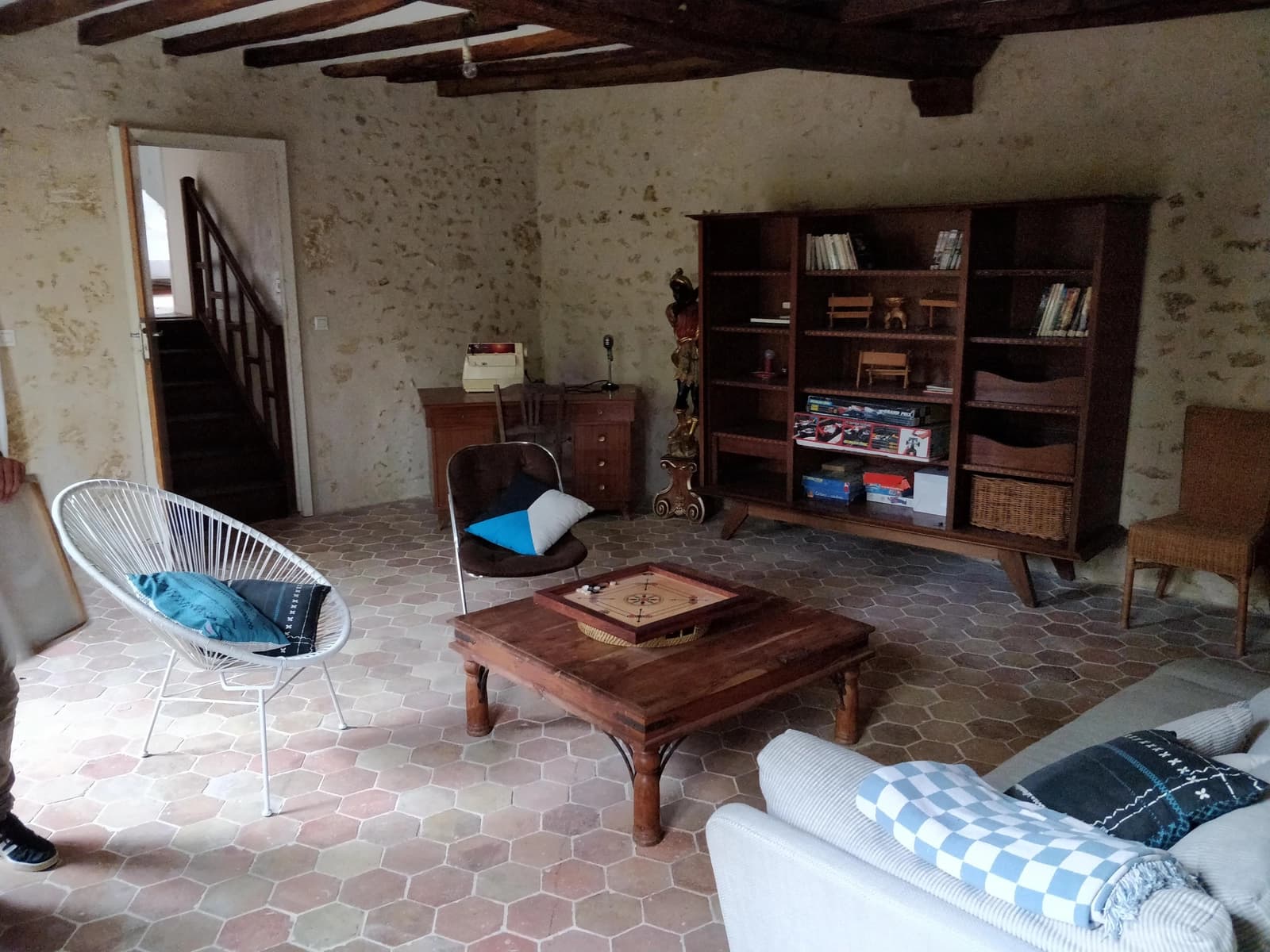 Space Huge house perfect for seminars and film shoots - 3