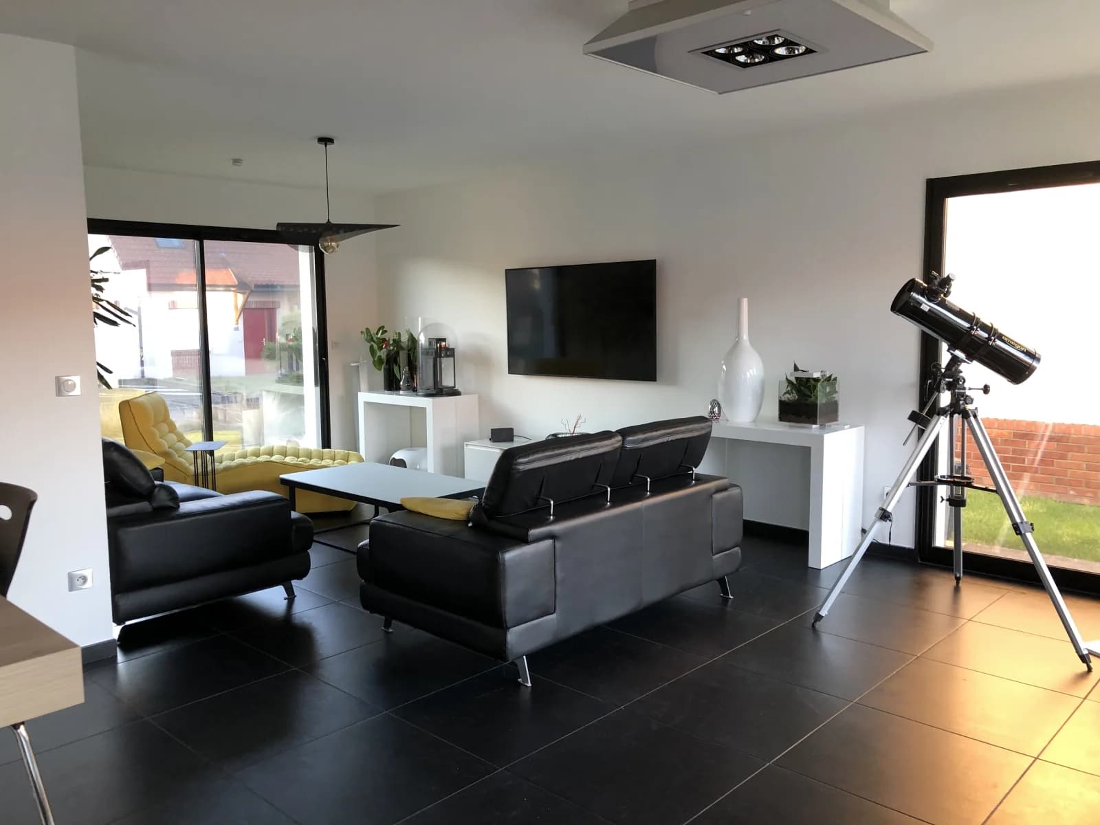 Living room in Open space "just like home - 0