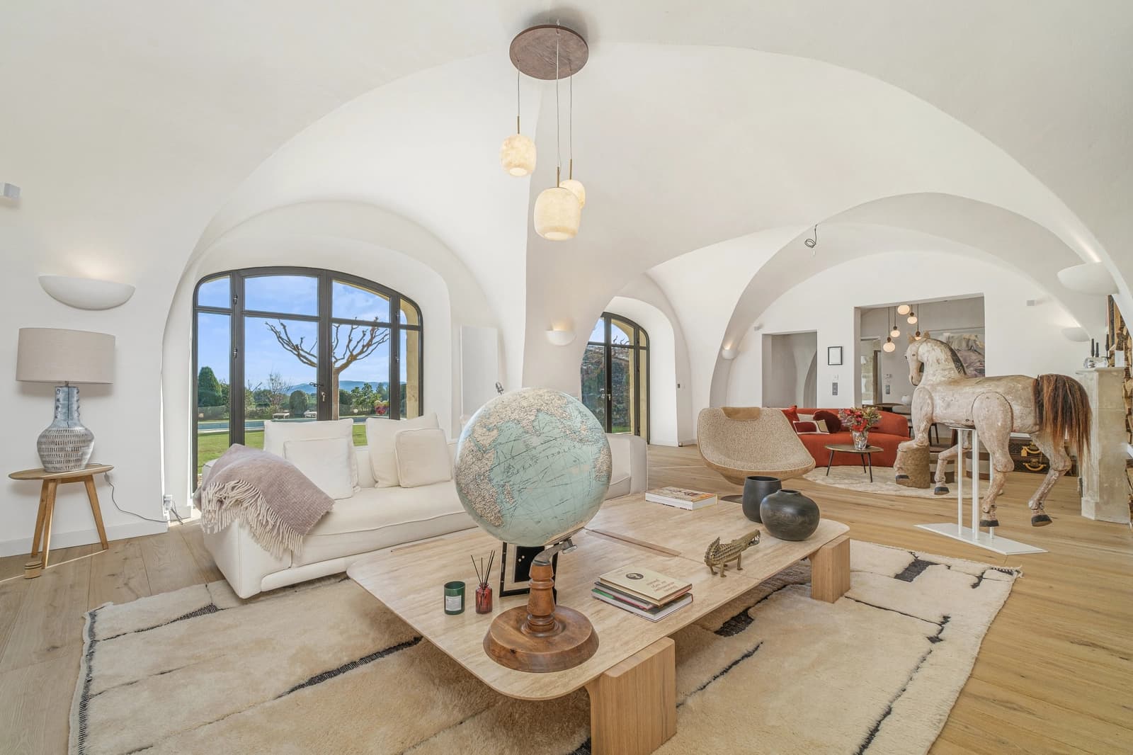 Space Stone manor house in Provence - private park with pool and tennis - 1