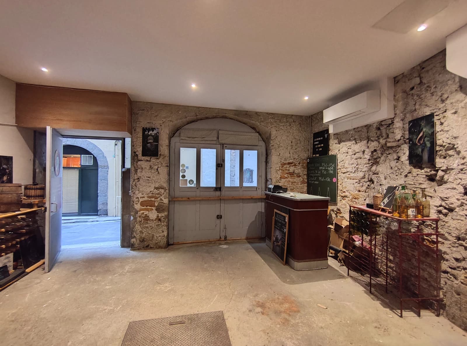 Space Rough-stone cellar in the heart of Lyon - 4