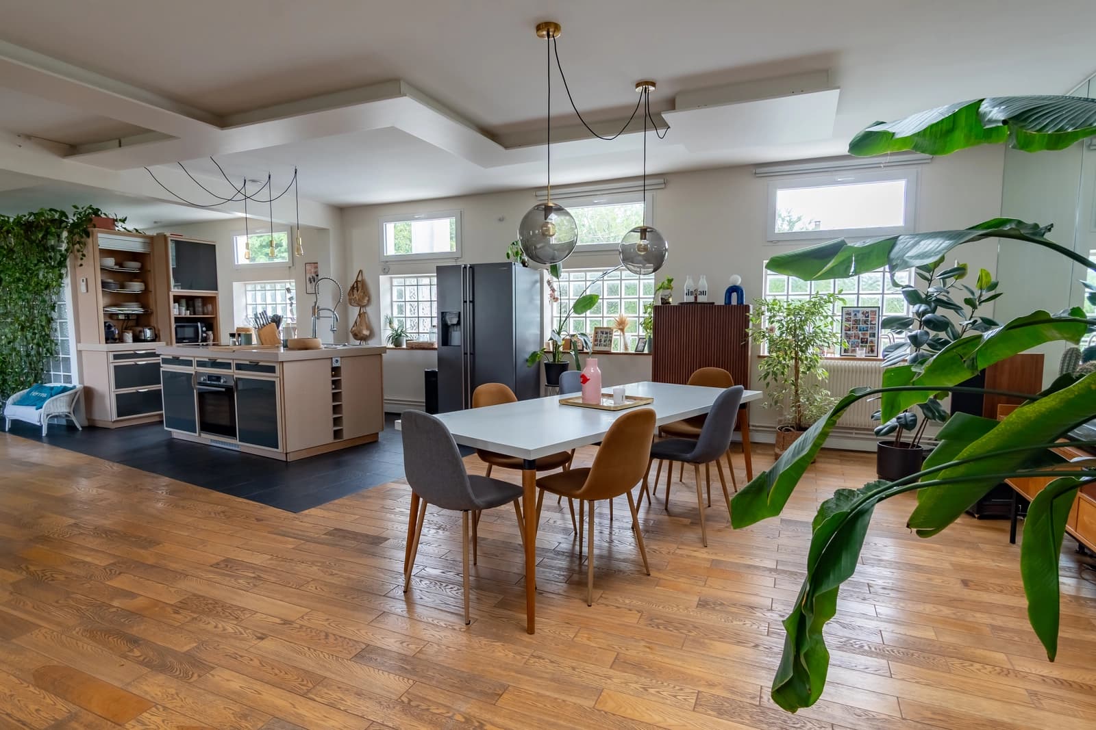 Espace Ex-imprimerie réinventée en une maison esprit loft - 2