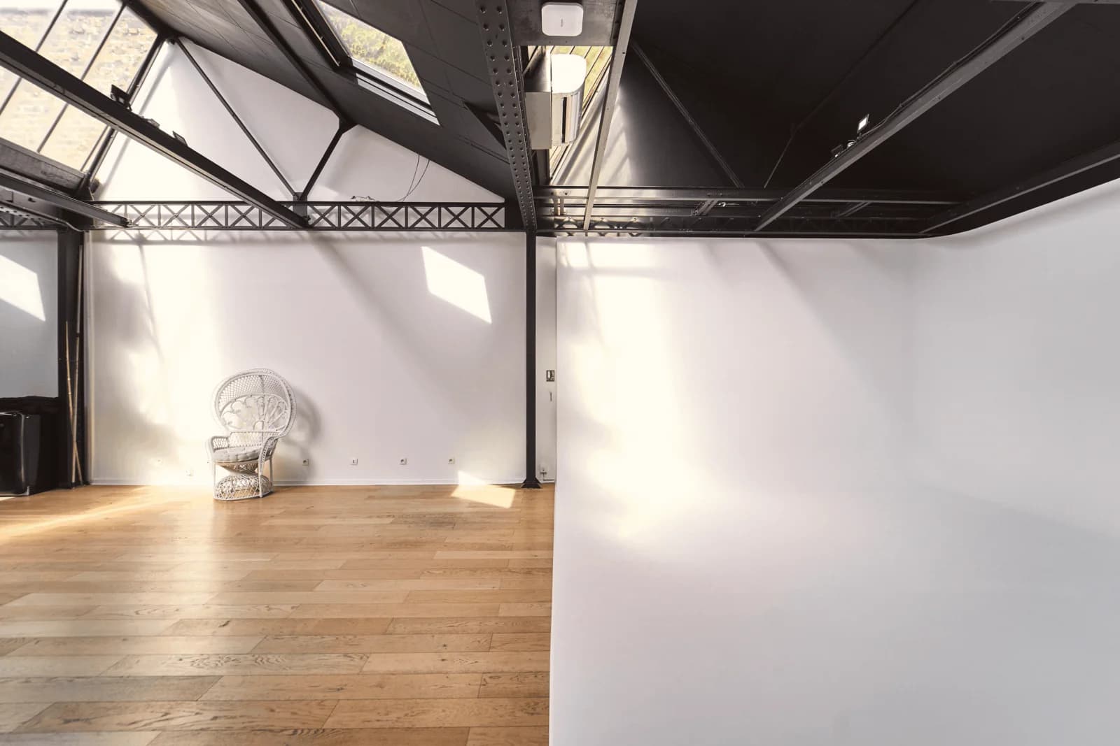 Space Studio photo, showroom - 5