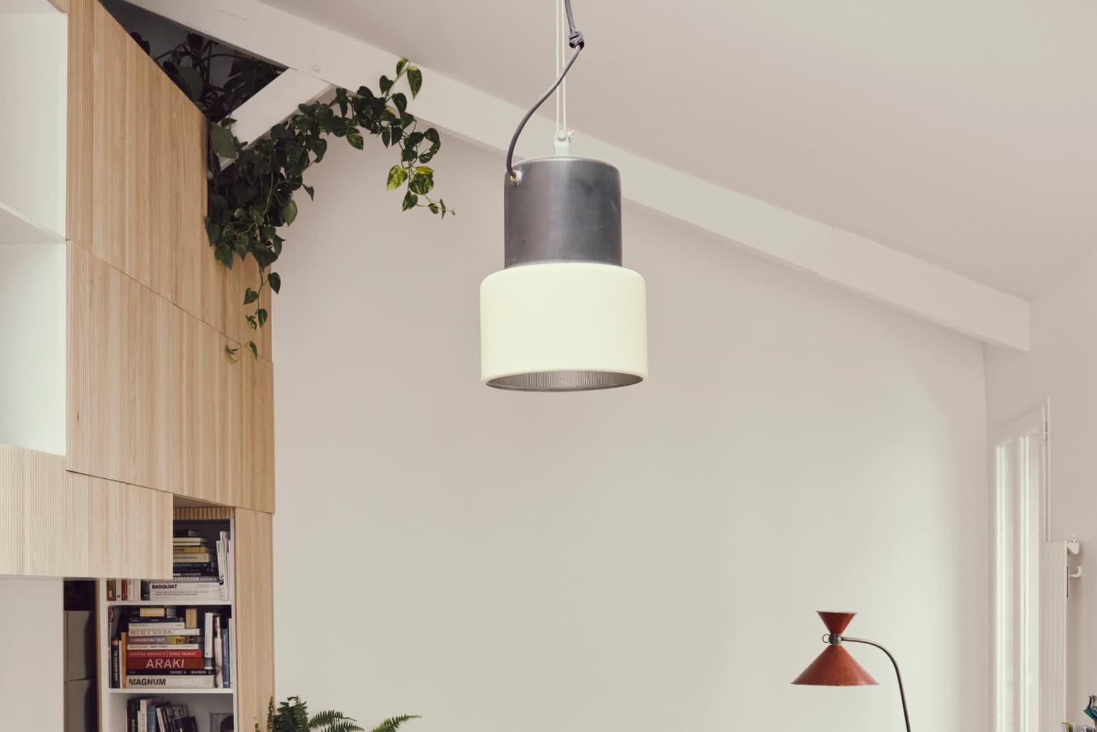 Space Bright apartment with skylight and high ceilings - 5