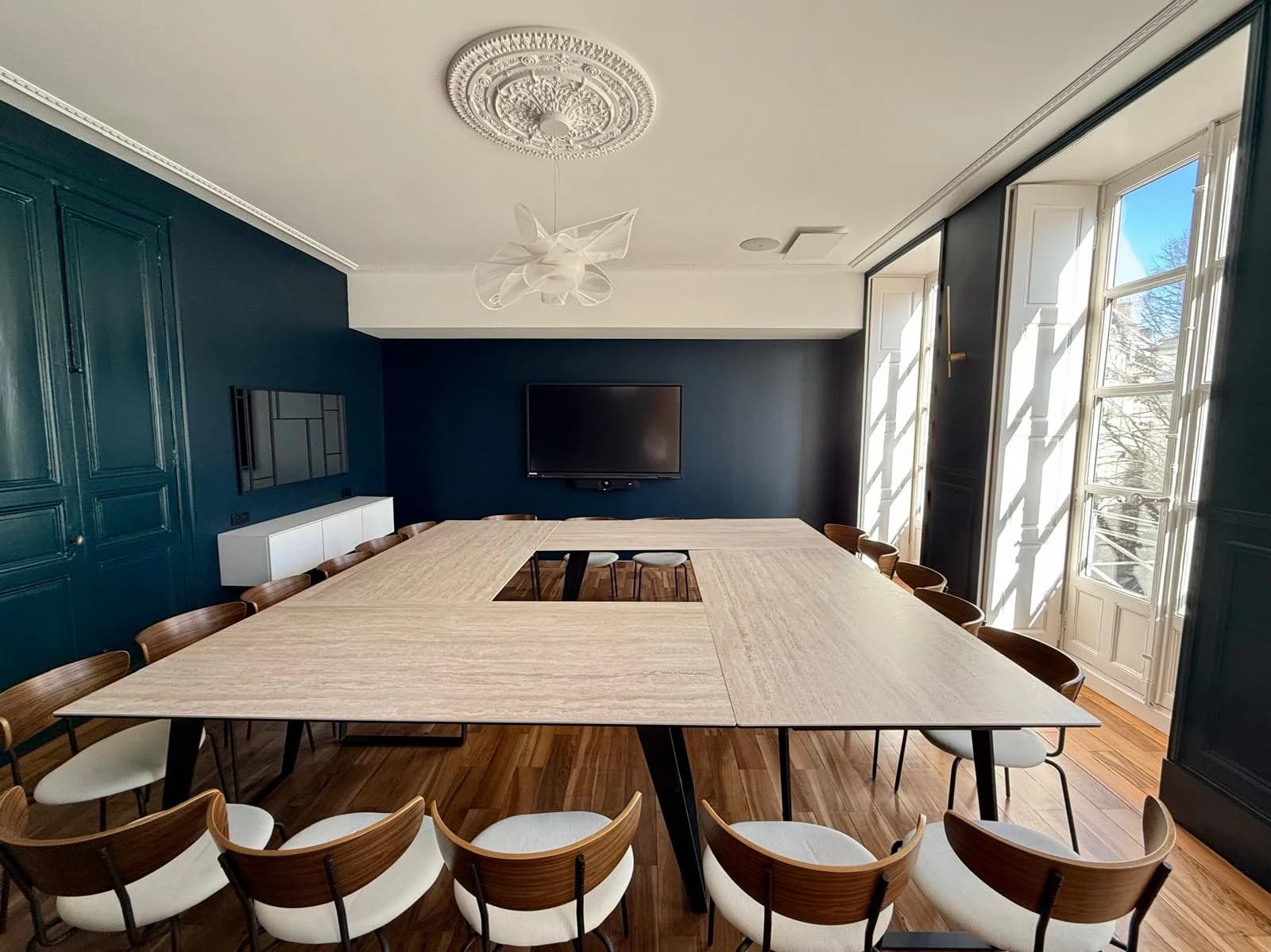 Space Mon Espace d'Affaires: living spaces for businesses - 3