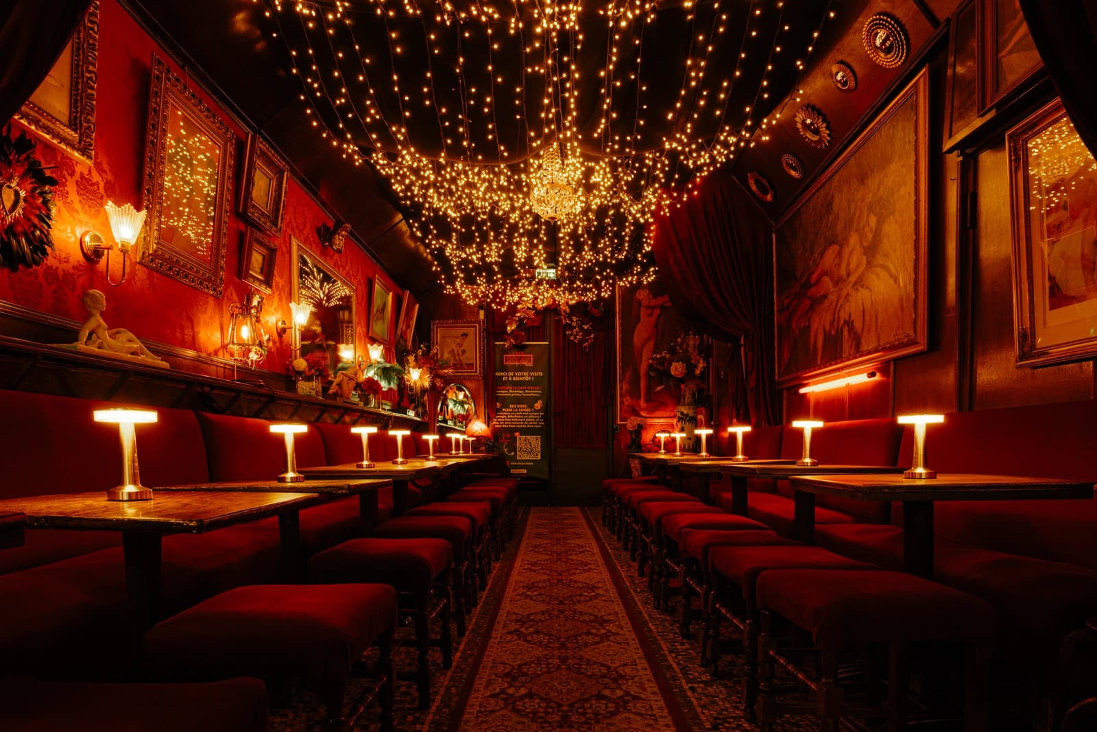 Space Intimate Baroque Speakeasy in the Heart of Paris - 3