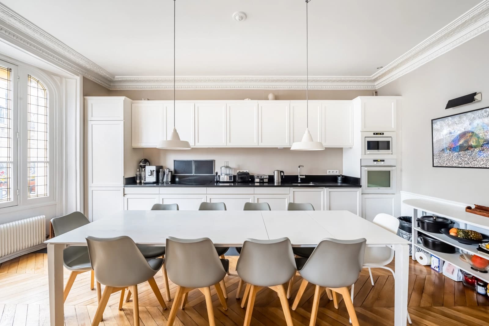 Space Warm and bright Hausmann apartment - 2