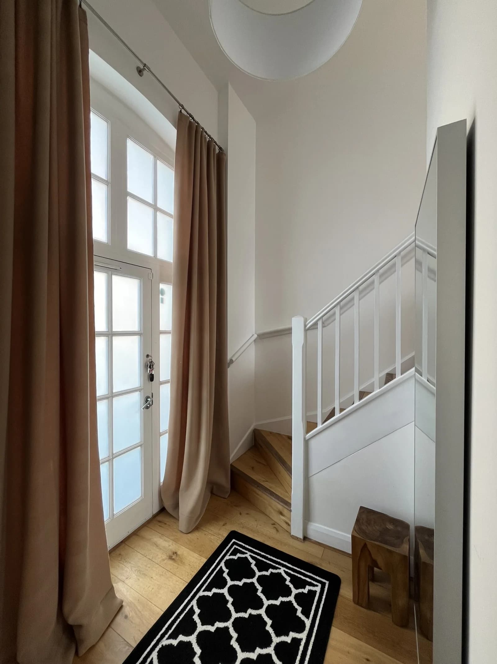 Space Loft in a reconverted Bath House - 4