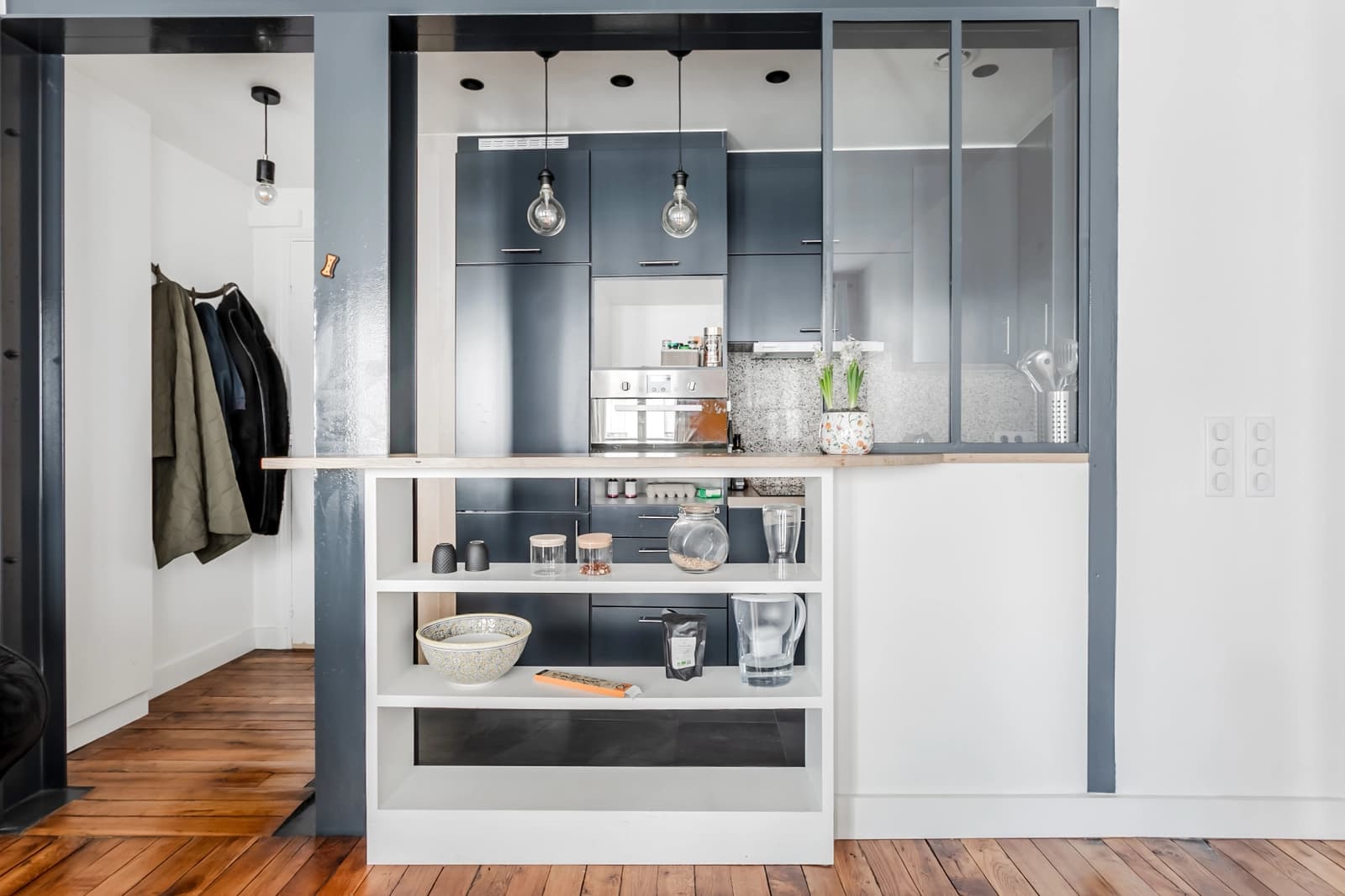 Espace Espace lumineux, convivial et agréable près du canal Saint-Martin - 5