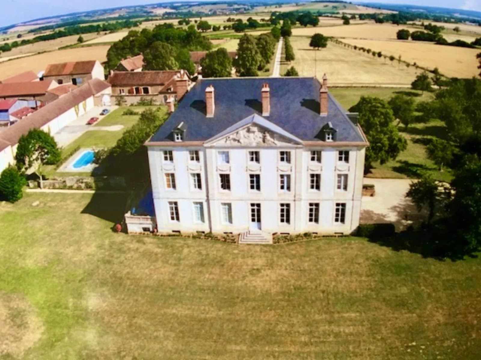 Meeting room in Château de Montjalin - 1