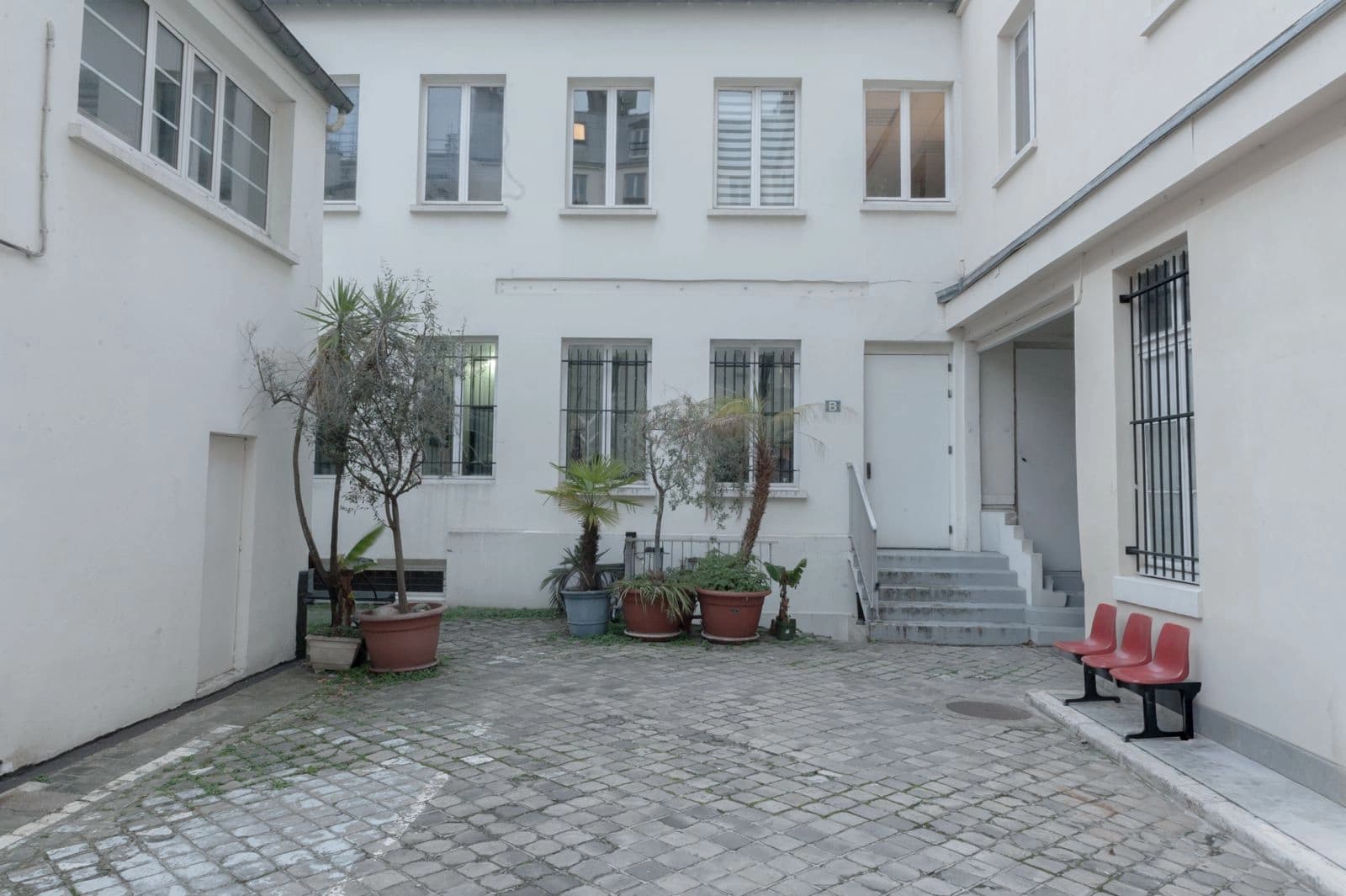 Space Confidential showroom 200 m² in Paris 11th arrondissement - 3