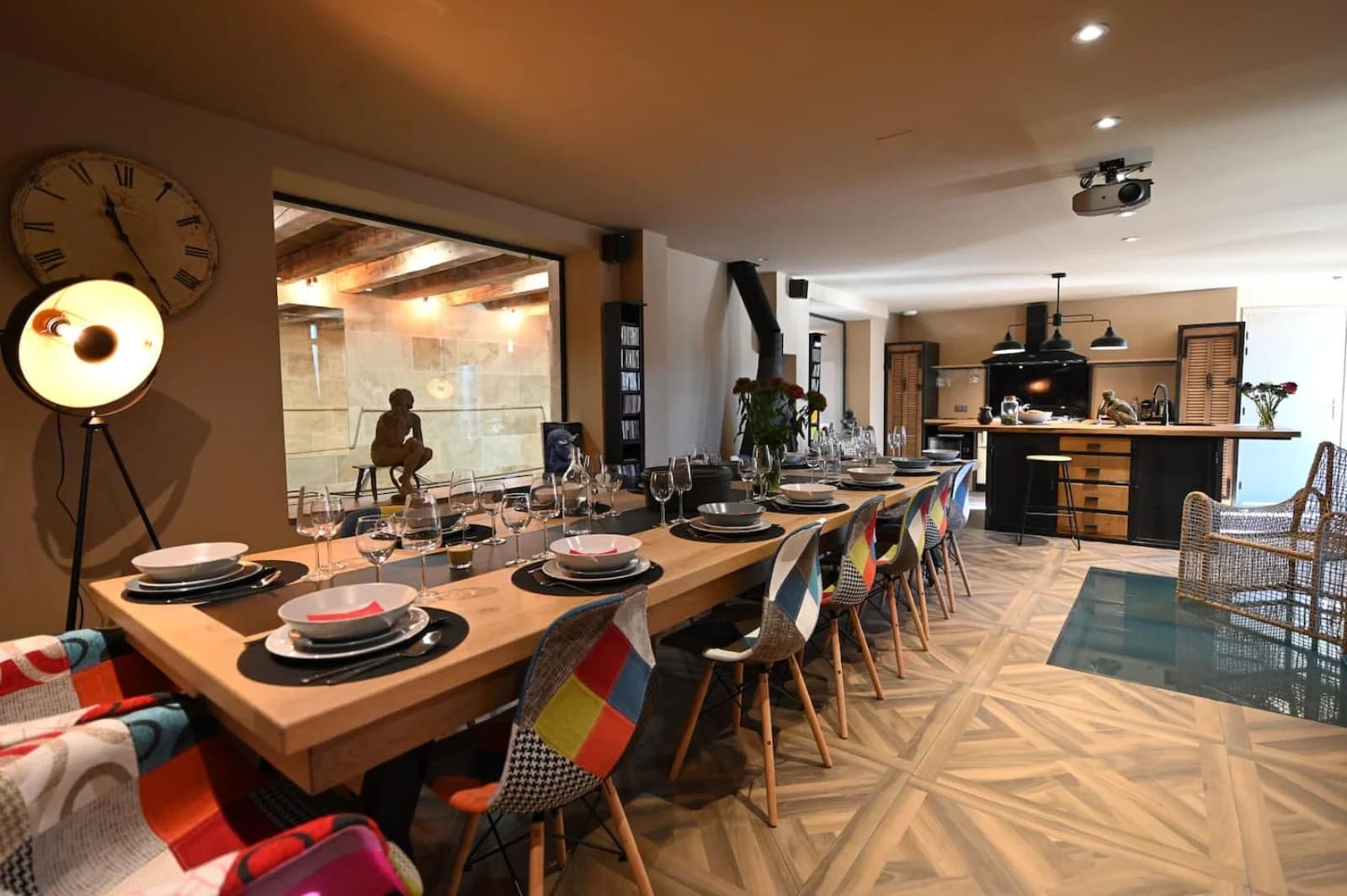 Comedor en La Ciotat: villa de lujo, una perla del Mediterráneo - 0