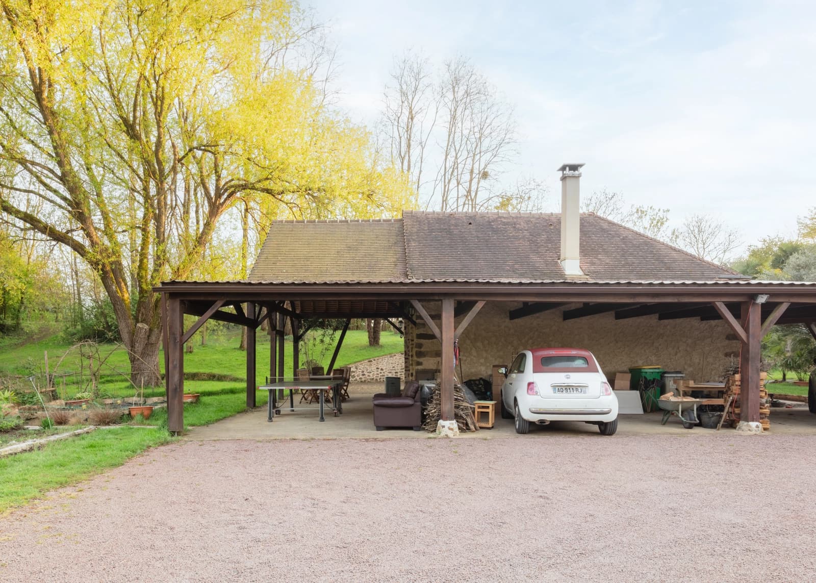 Espace Maison à la campagne avec grand terrain et jeux exterieurs - 0