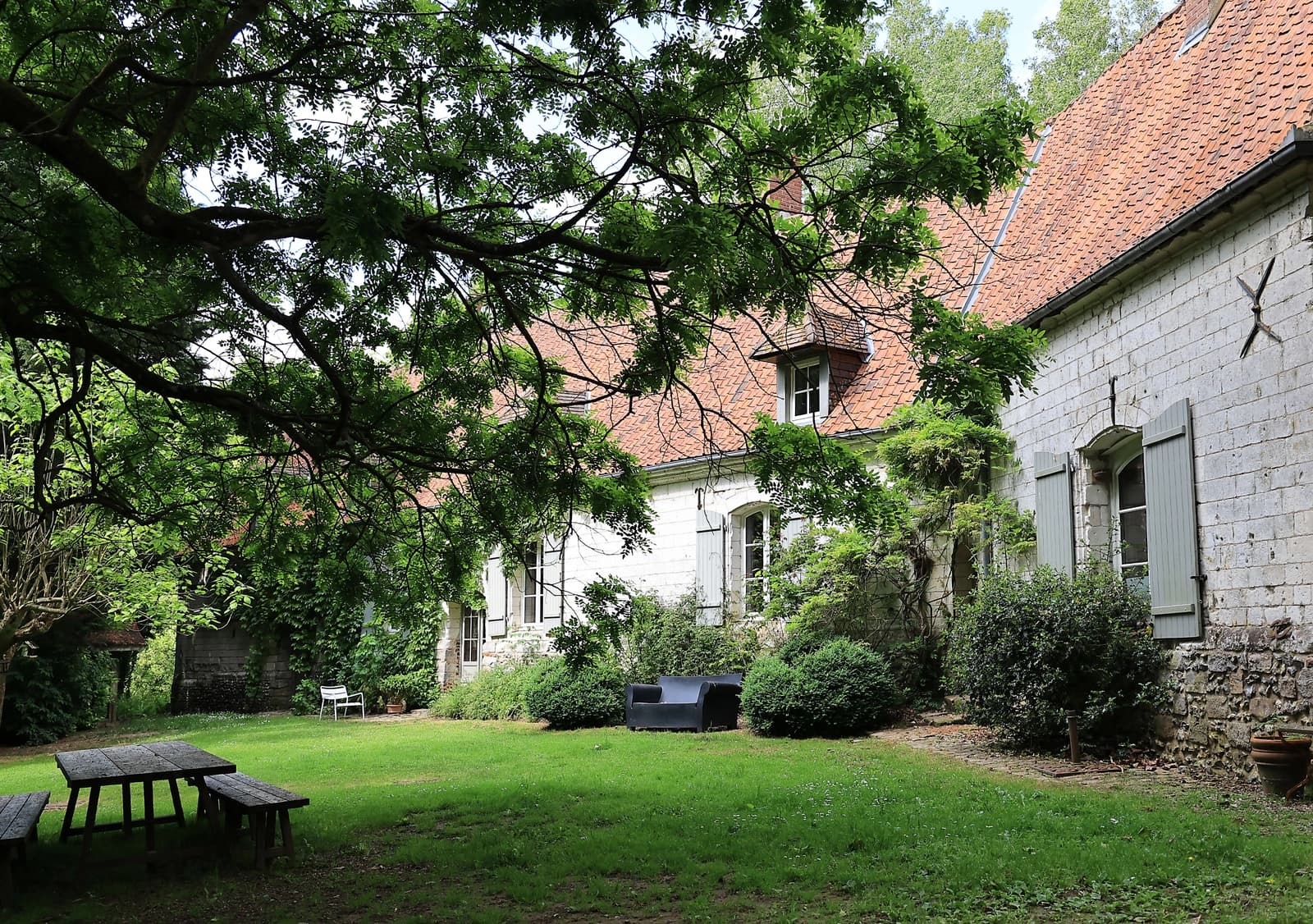 Meeting room in A historic estate nestled in the woods - 0