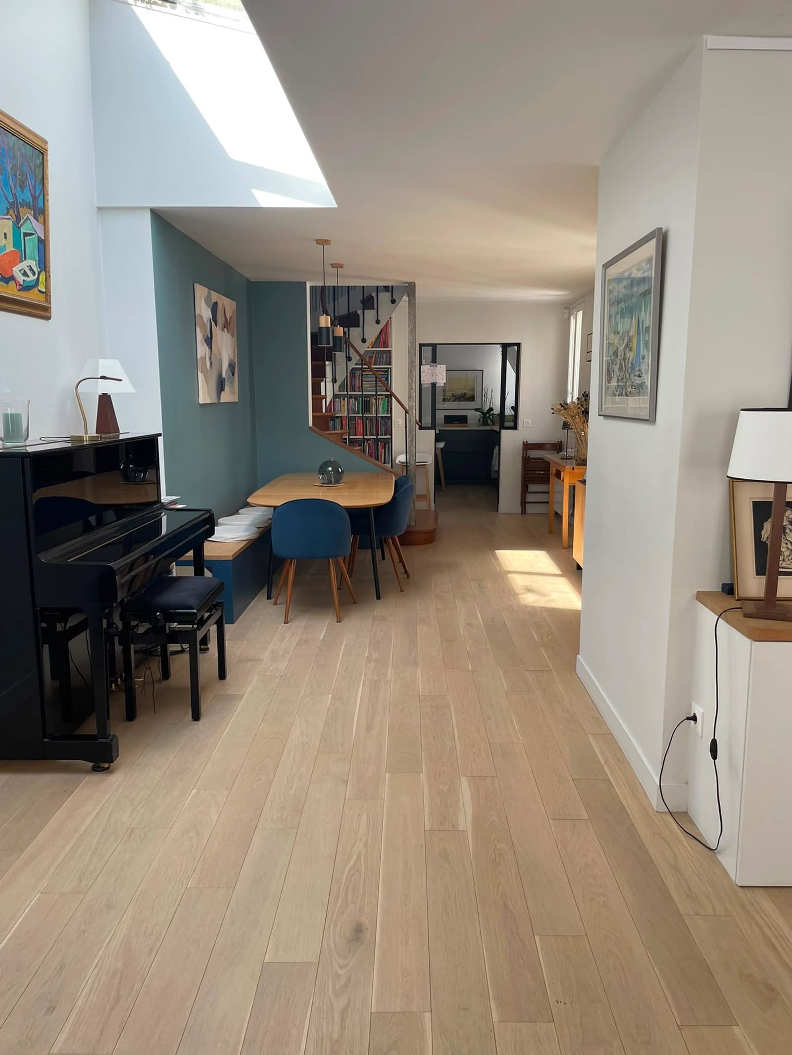 Space Bright family apartment with a 75 m² vegetated rooftop - 5