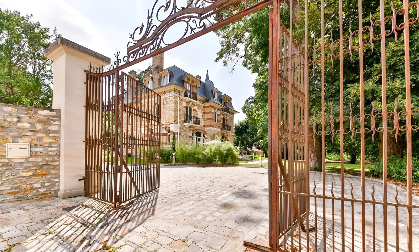 Space Chateau De La Feuilleraie - 0