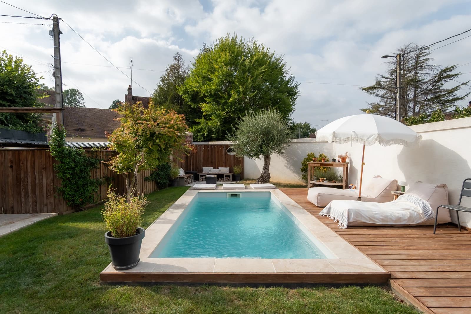 Espace Maison Île-de-France : Piscine, Jardin Luxe pour cinéma et shooting - 3