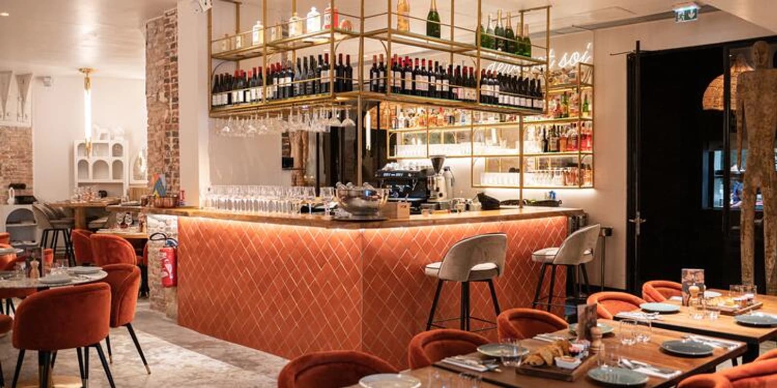 Space Festive restaurant in the heart of Paris - 0
