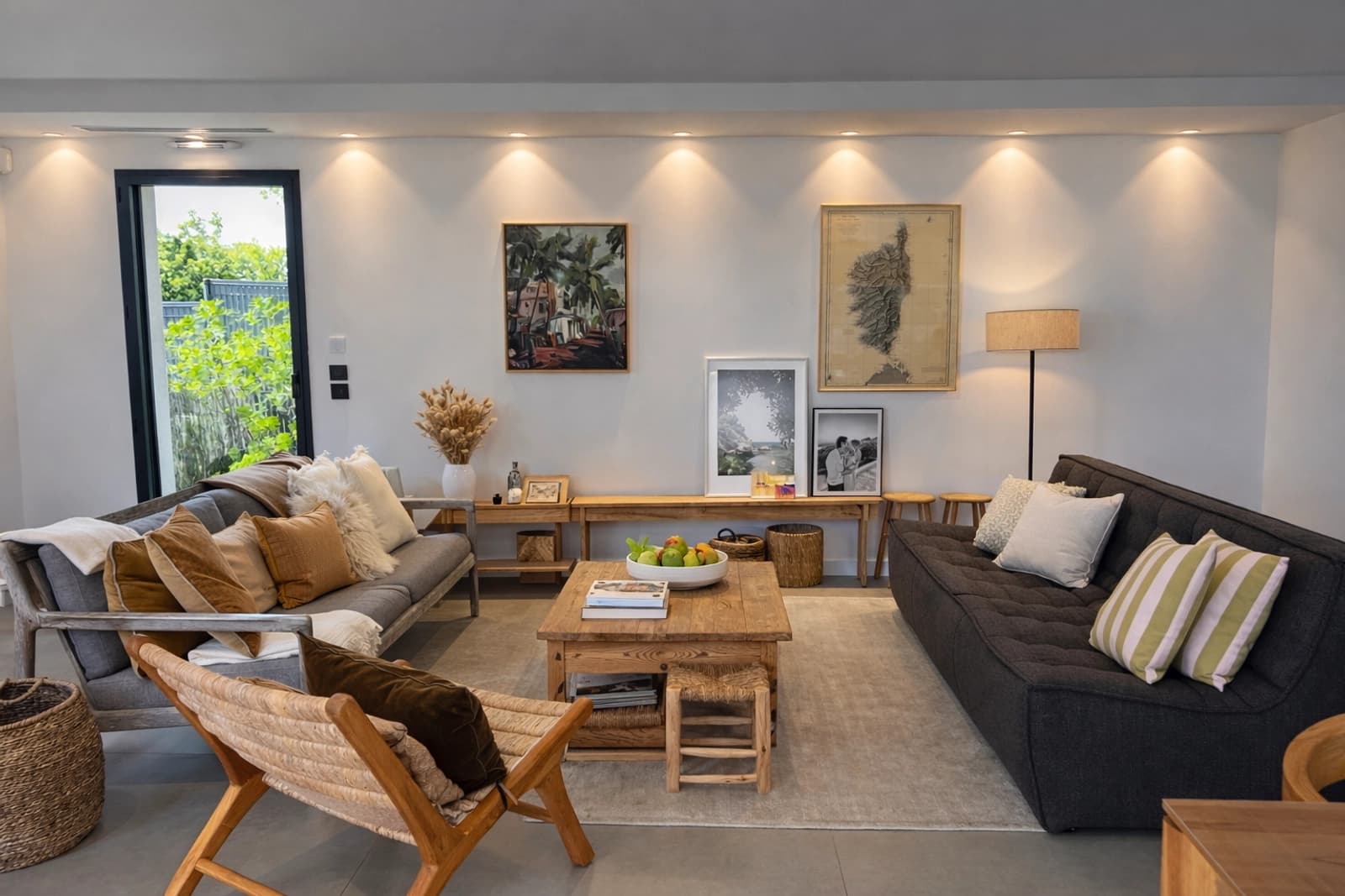 Espace Villa contemporaine haut de gamme avec piscine aux portes de Lyon - 2