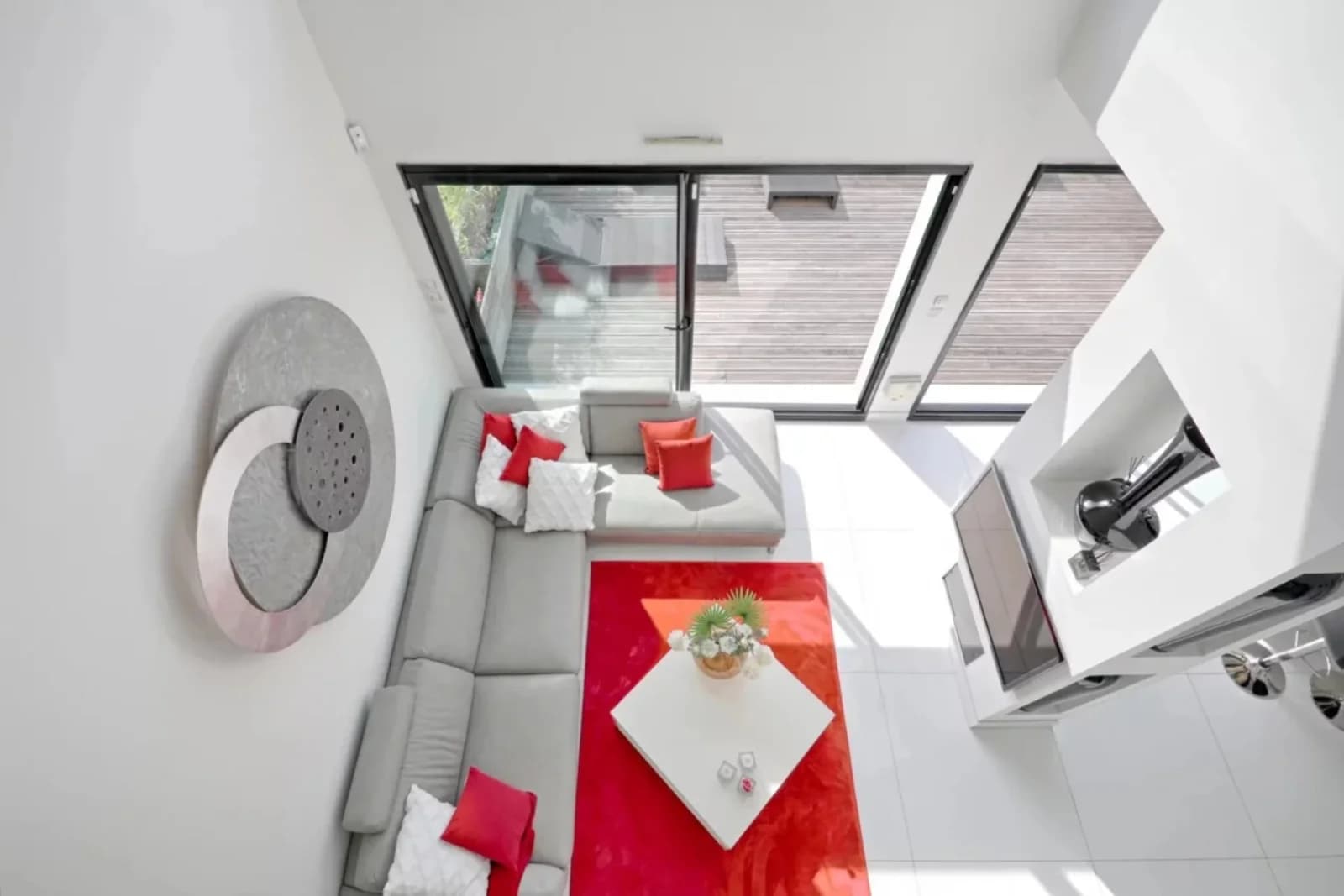 Space Villa with swimming pool - 1