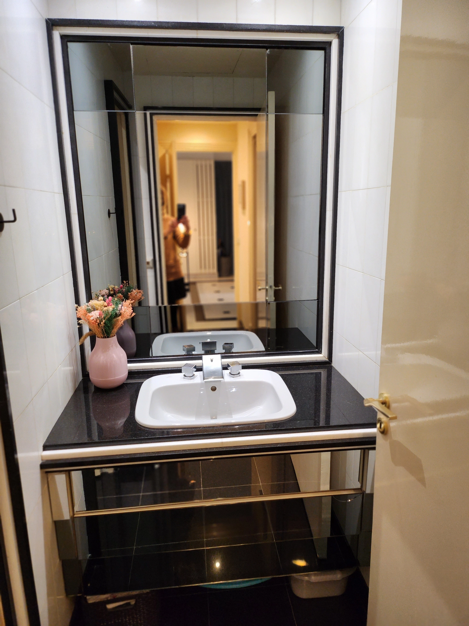 Space Haussmannian Art Deco apartment, 200 m², Paris 16th arrondissement - 4