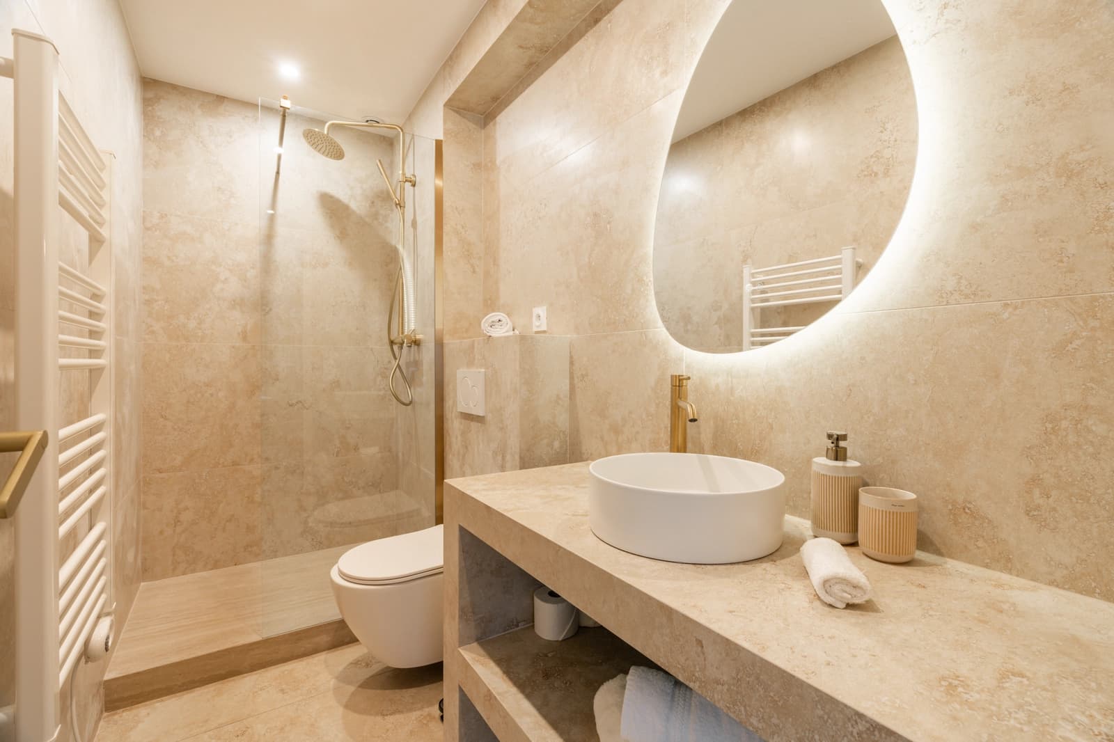 Espace Appartement moderne à Saint Germain - 2