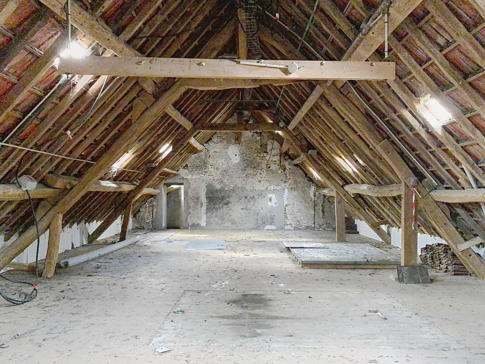 Espace Le Moulin - espace abandonné - 0