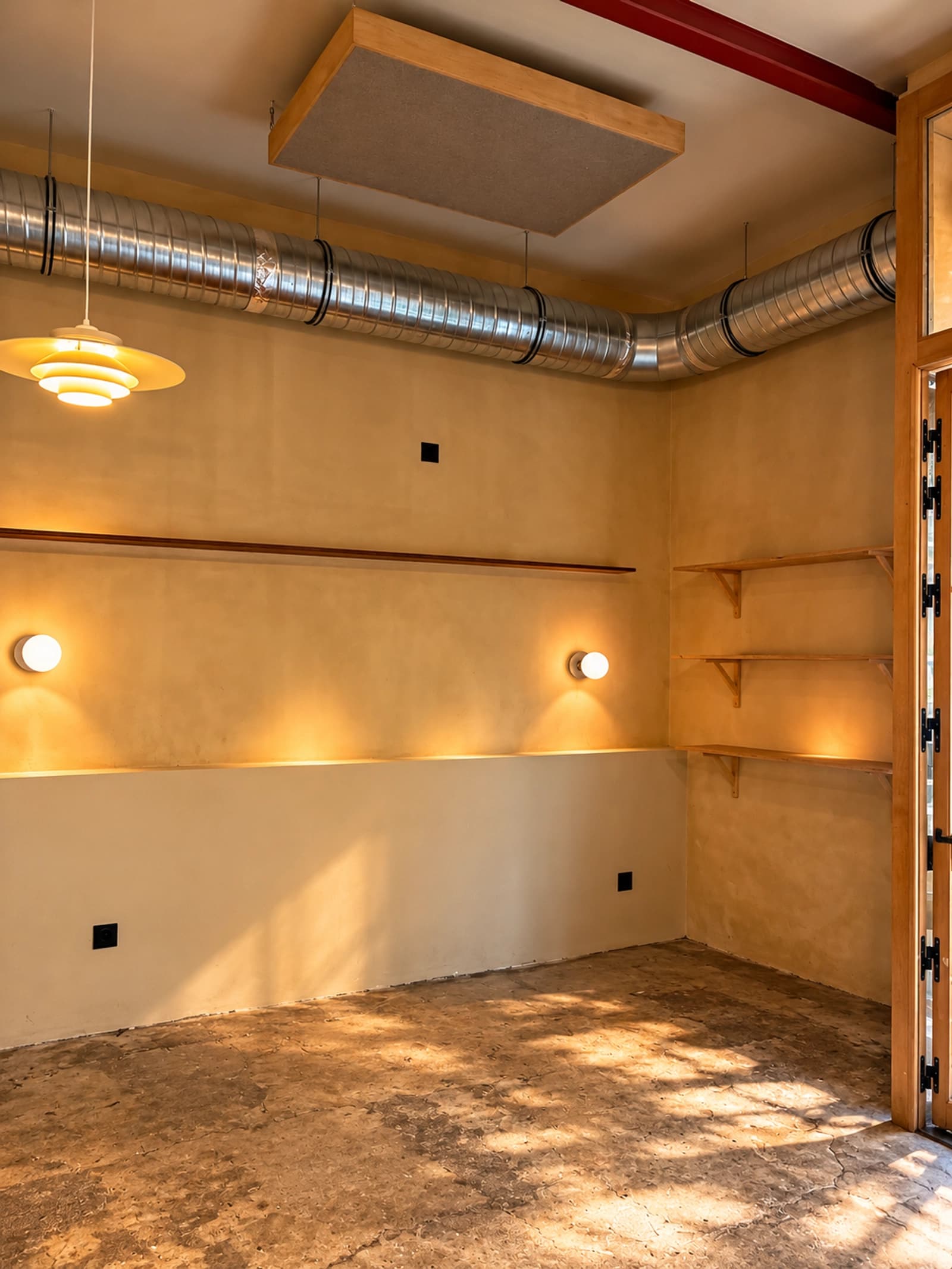 Space ATYPICAL EVENT SPACE WITH PROFESSIONAL KITCHEN & BAR IN MARSEILLE - 3