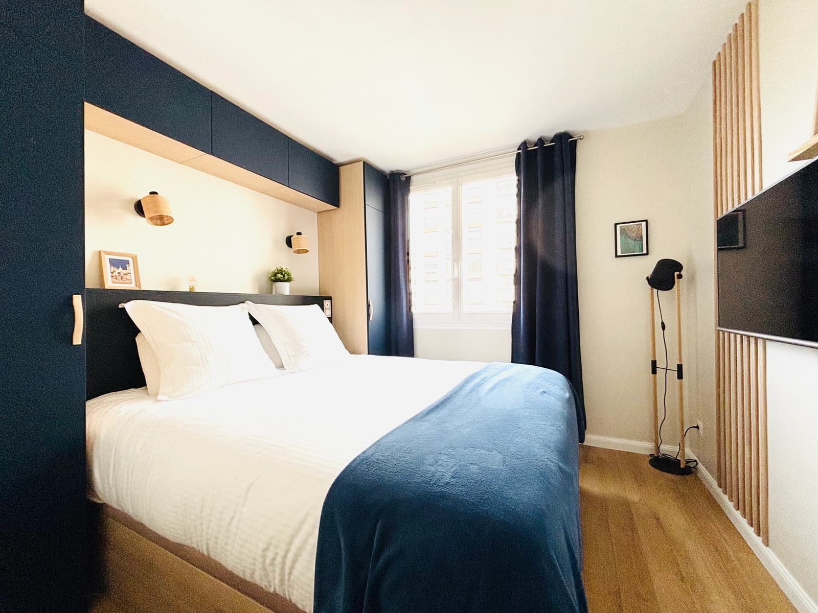 Espace Appartement moderne et clair avec son balcon privé - 4