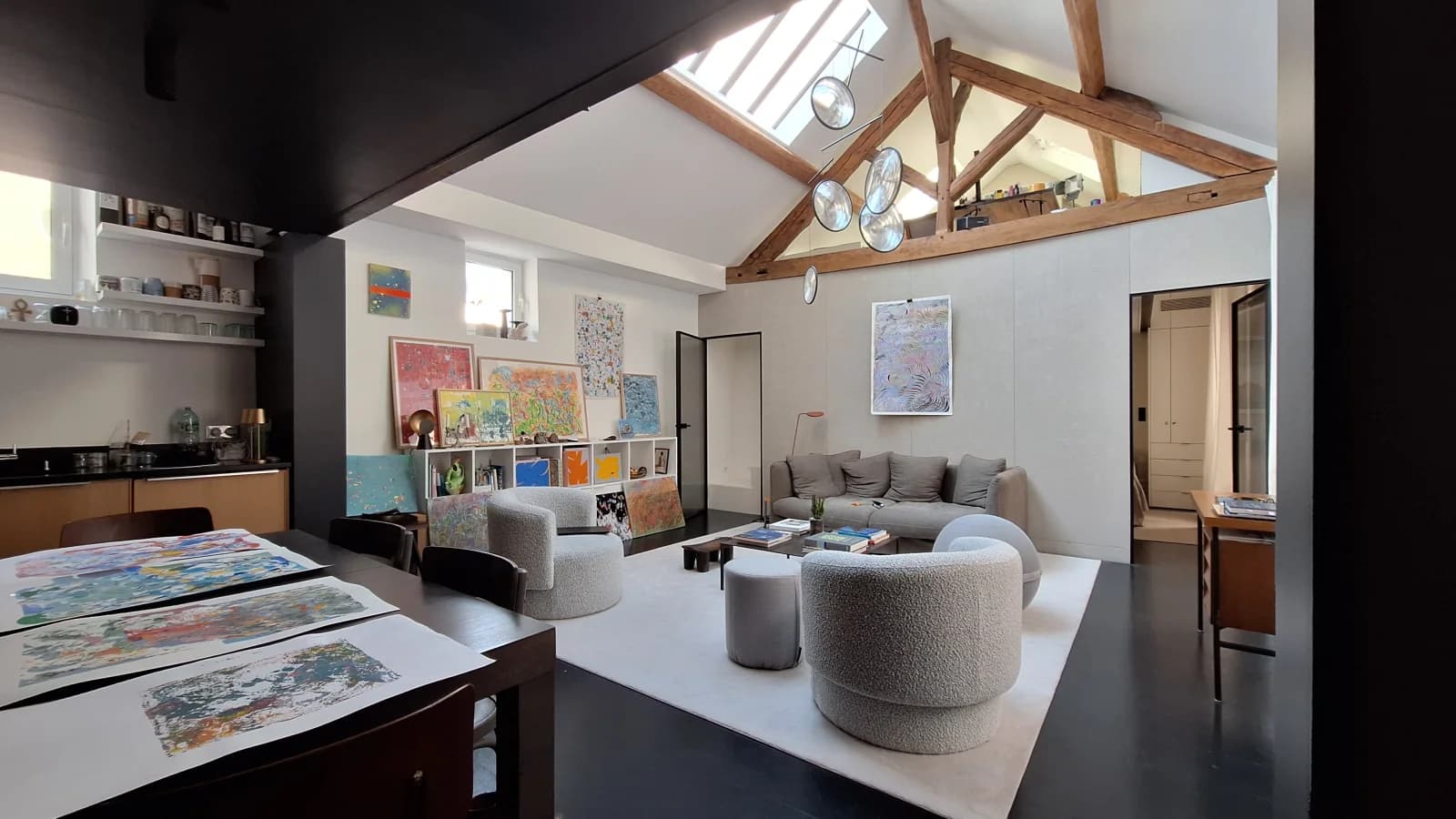 Space Artist's modern loft in the heart of the 8th arrondissement of Paris - 1