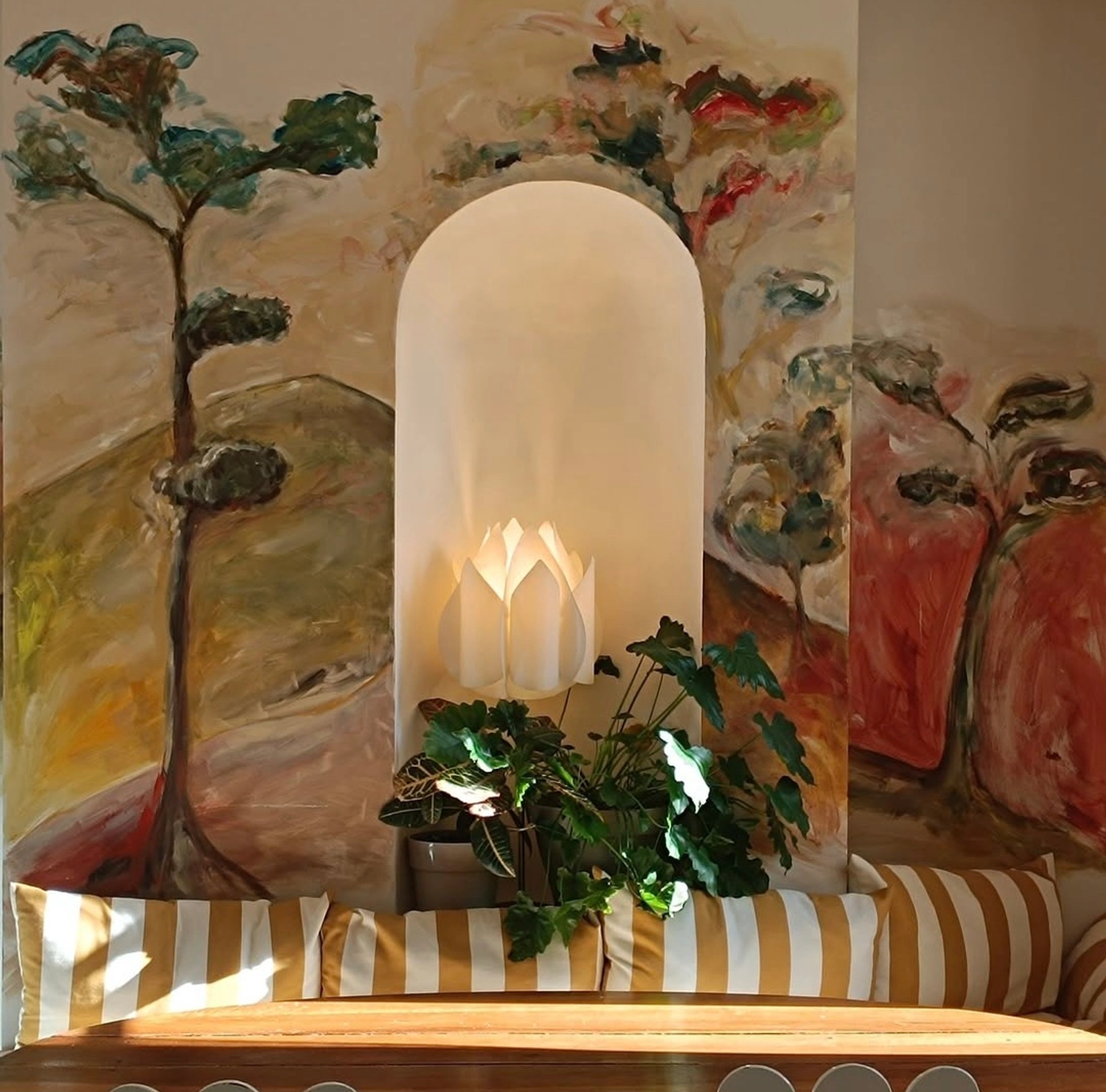 Space Spacious, cozy apartment, bright with an unconventional décor - 3