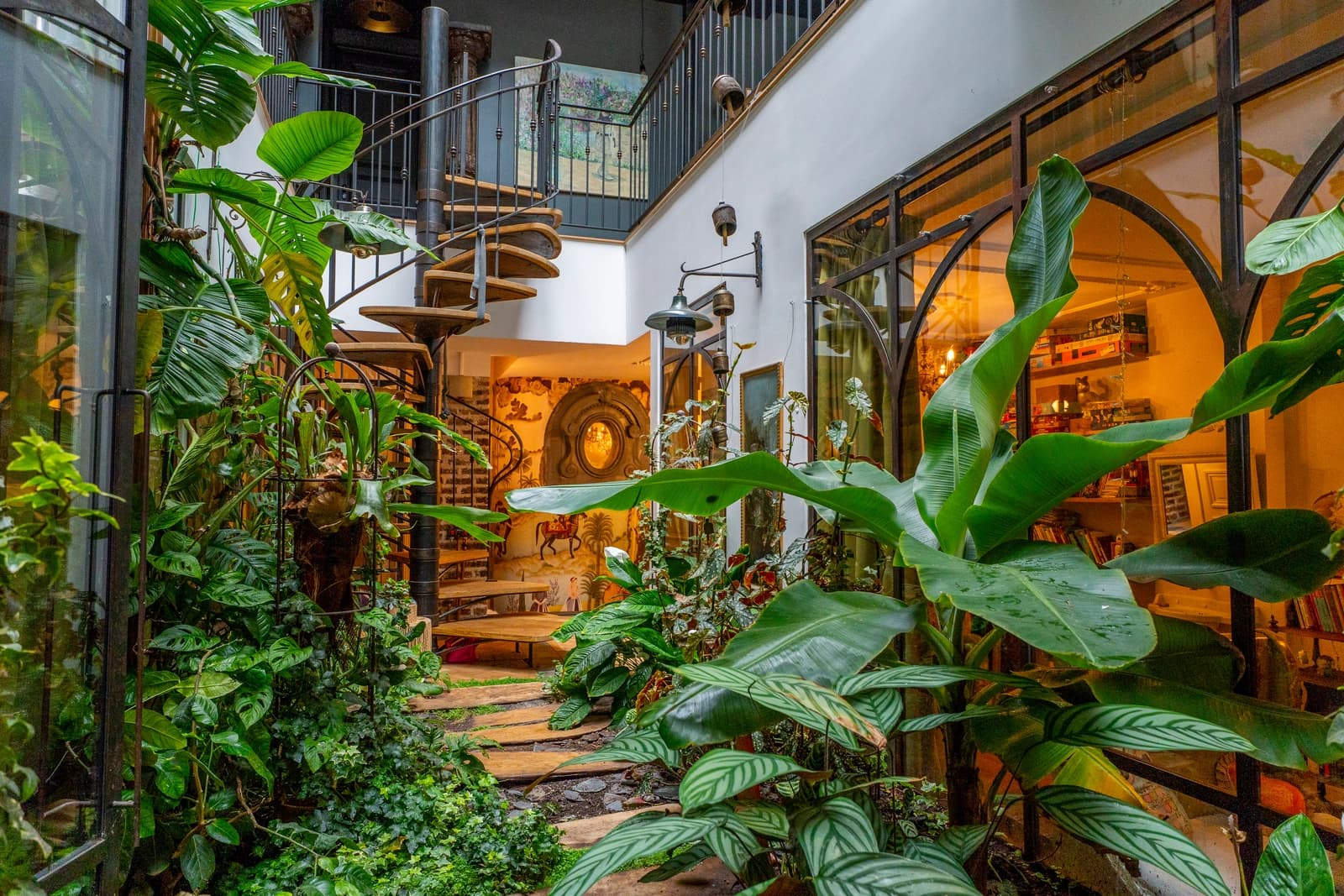 Space Exceptional Tropical Loft - 1